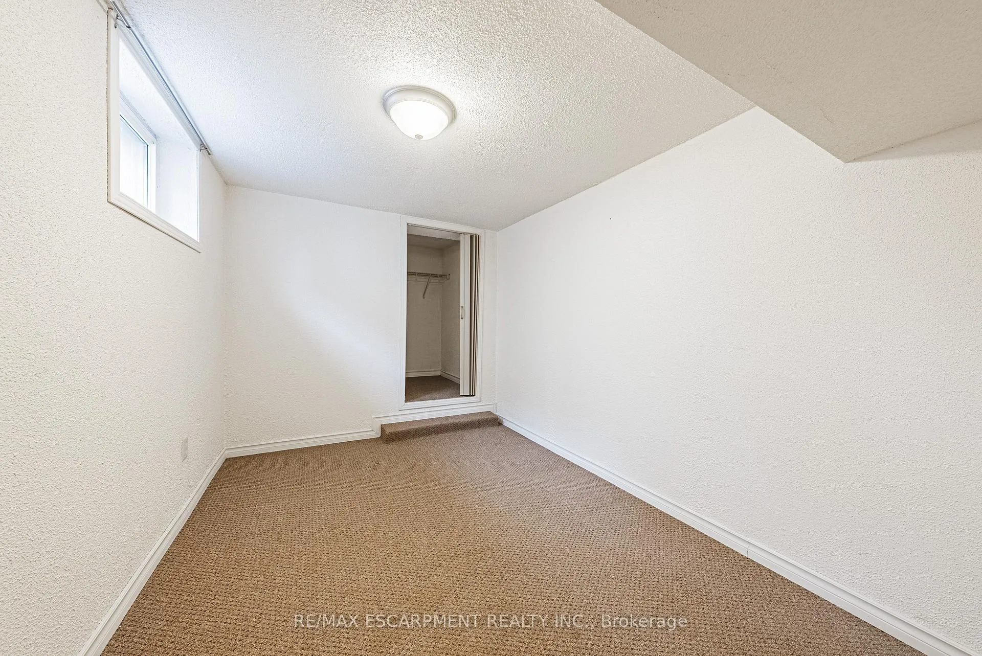 Photo 25 of 1124 Dunsmure Road, Hamilton, Normanhurst — HOMEH