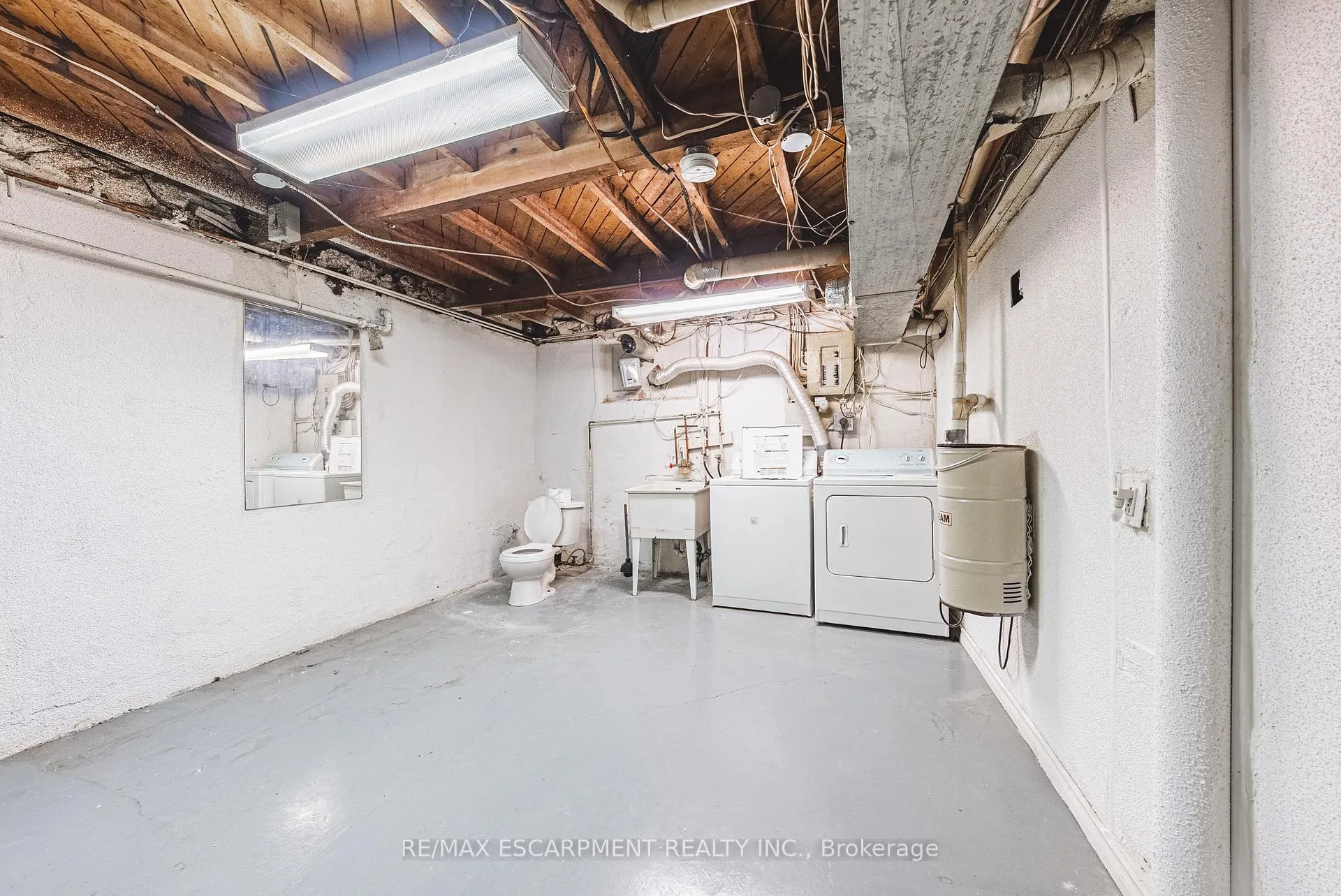 Photo 28 of 1124 Dunsmure Road, Hamilton, Normanhurst — HOMEH