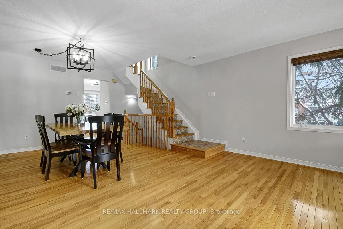 Photo 16 of 1 Rothbury Crescent, Ottawa, CFB Rockcliffe and Area — HOMEH