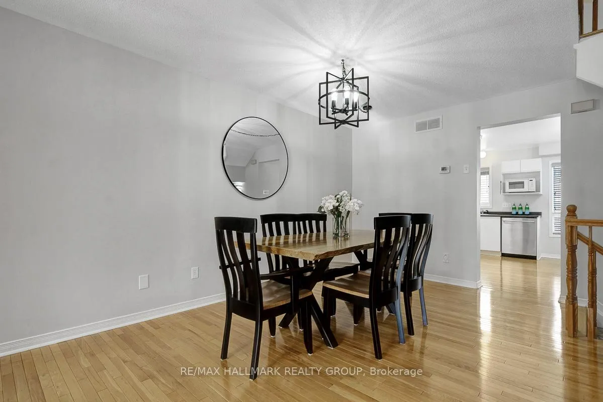 Photo 19 of 1 Rothbury Crescent, Ottawa, CFB Rockcliffe and Area — HOMEH