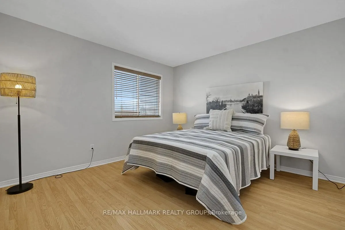 Photo 33 of 1 Rothbury Crescent, Ottawa, CFB Rockcliffe and Area — HOMEH
