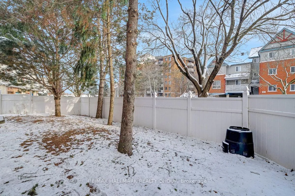 Photo 35 of 1 Rothbury Crescent, Ottawa, CFB Rockcliffe and Area — HOMEH