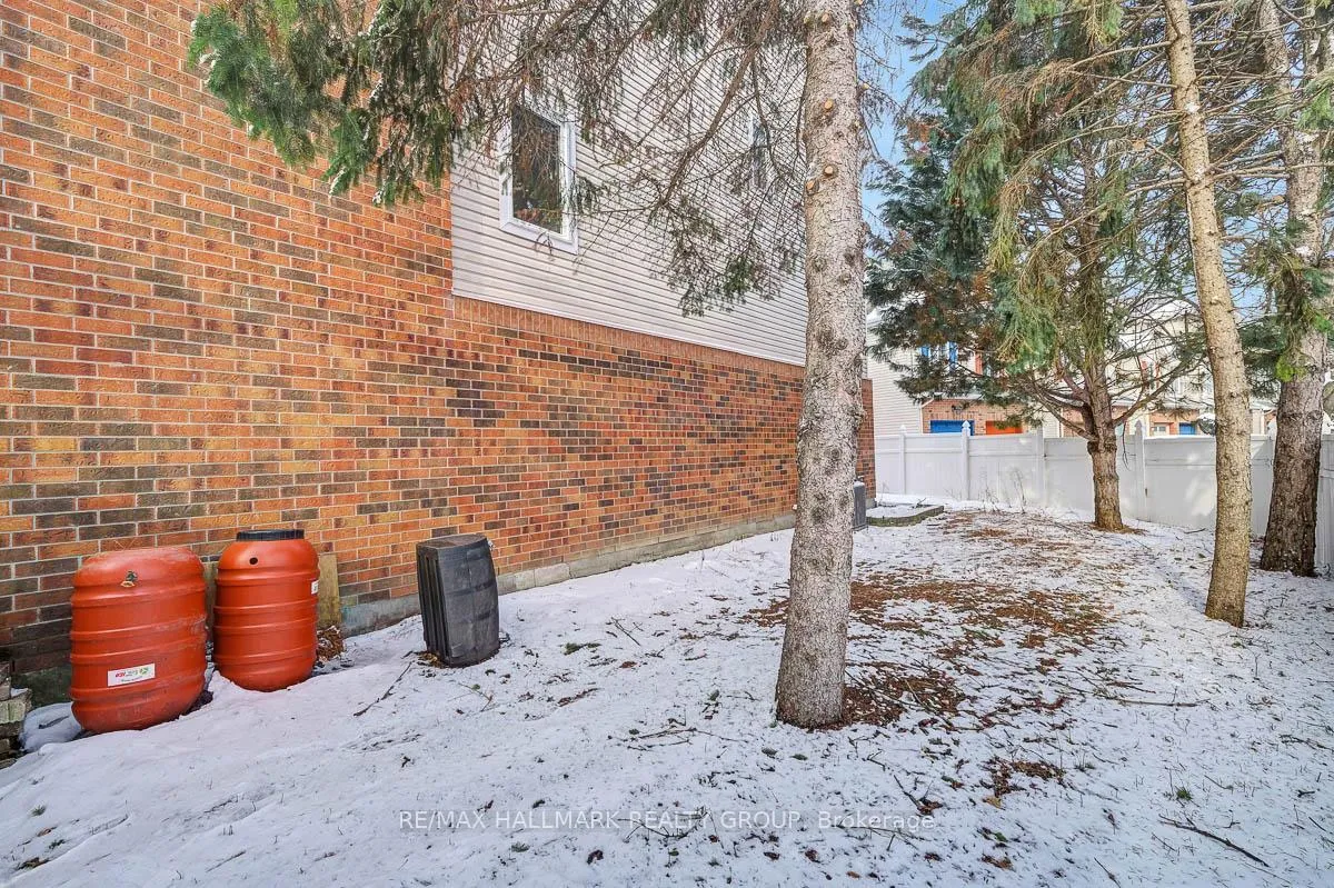 Photo 36 of 1 Rothbury Crescent, Ottawa, CFB Rockcliffe and Area — HOMEH