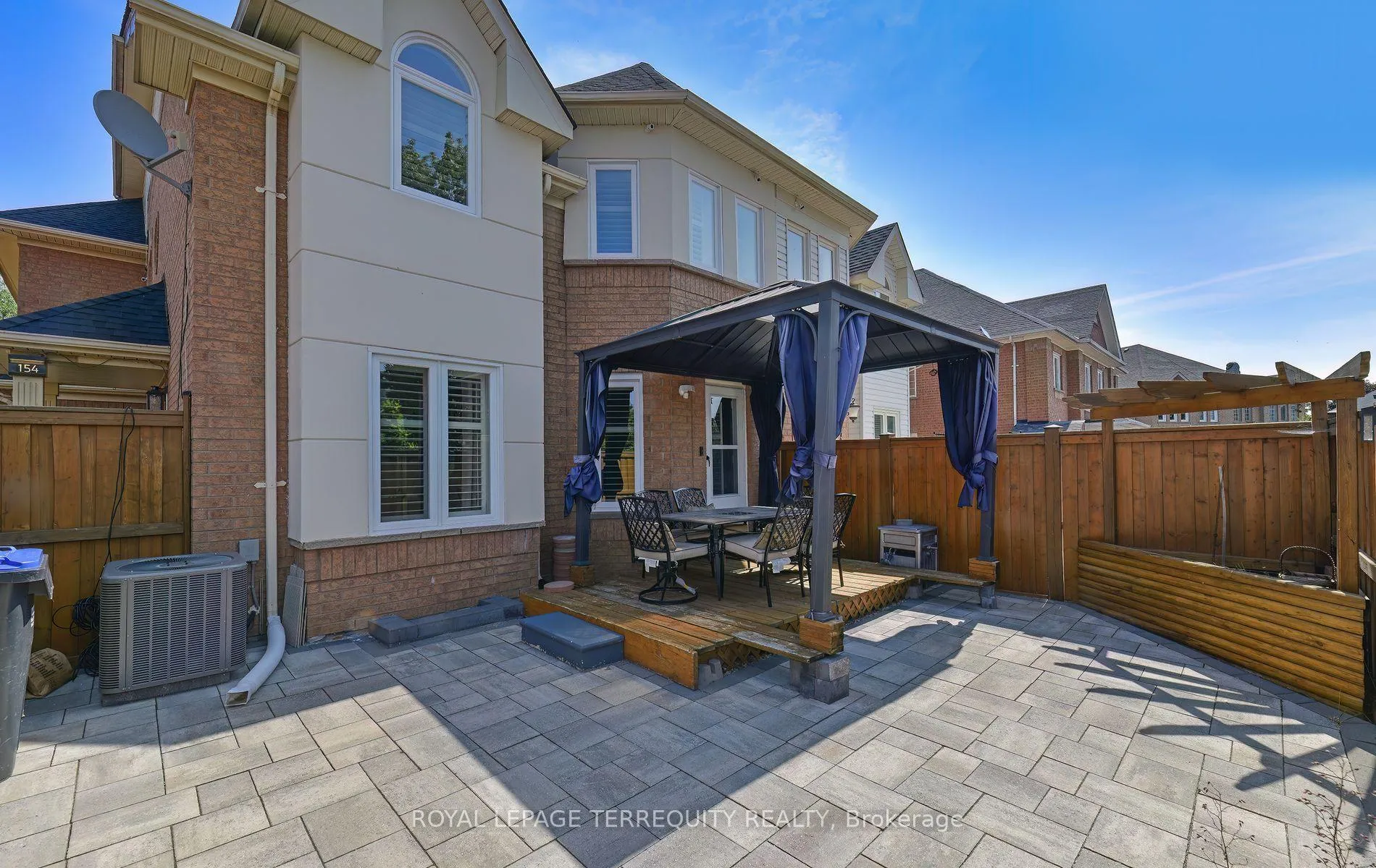 Photo 35 of 154 Pressed Brick Drive, Brampton, Brampton North — HOMEH