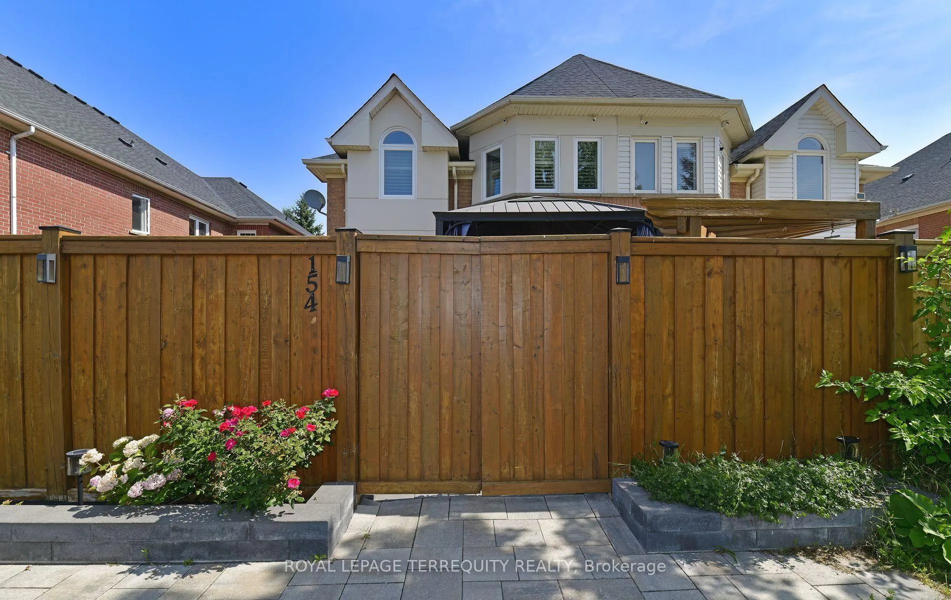 Photo 39 of 154 Pressed Brick Drive, Brampton, Brampton North — HOMEH