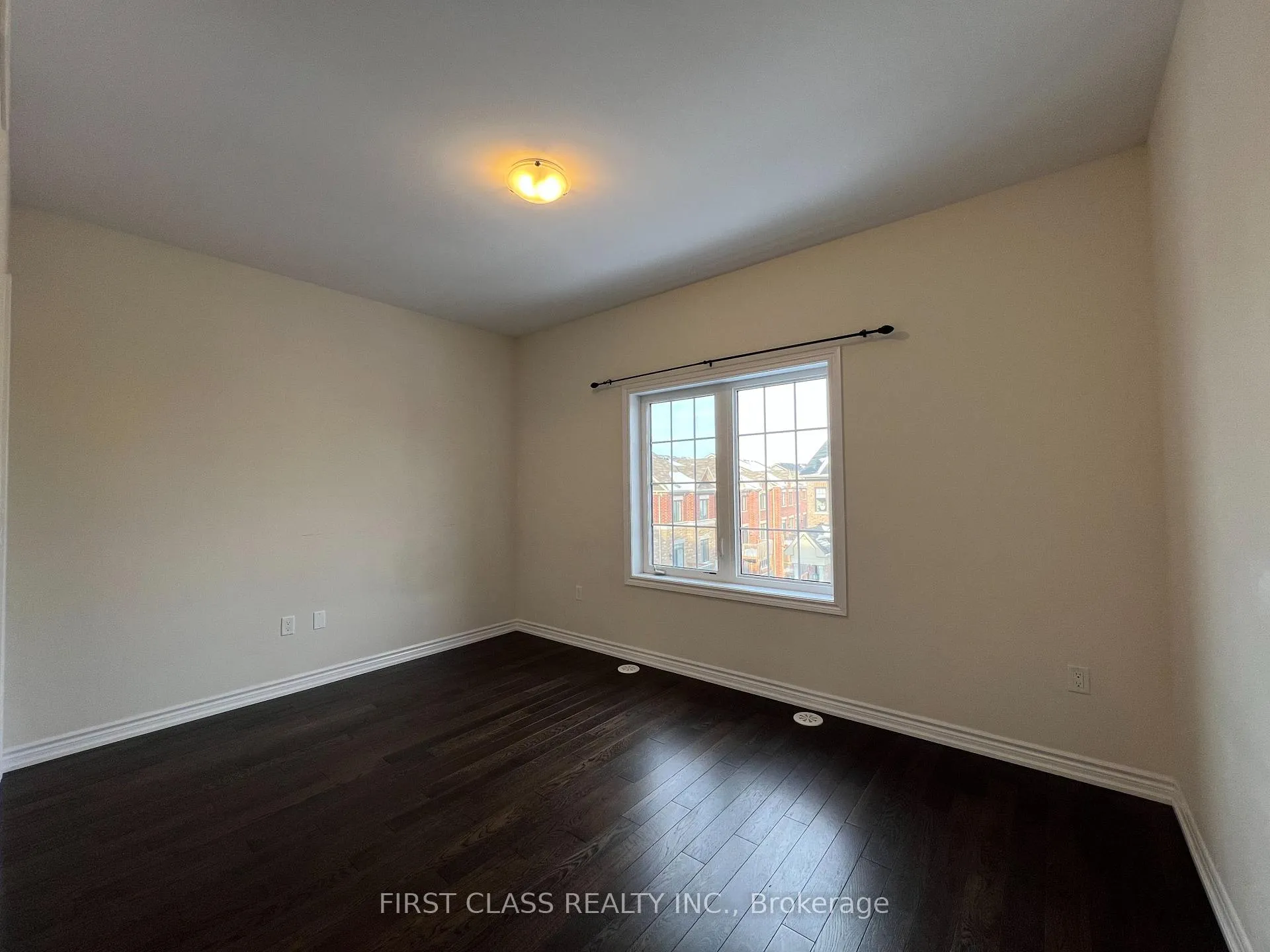 Photo 10 of 40 Mannar Drive, Markham, Victoria Square — HOMEH