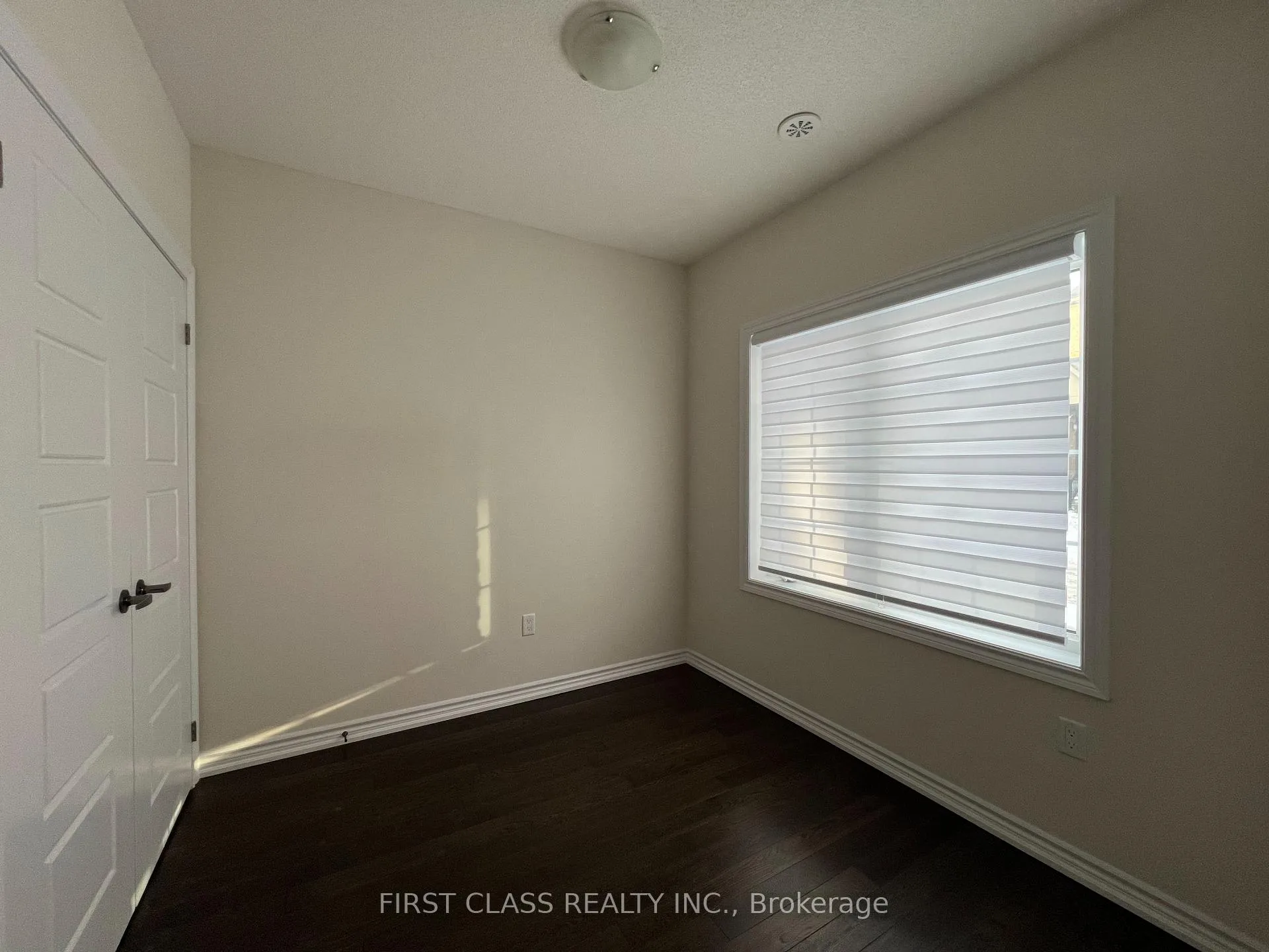 Photo 18 of 40 Mannar Drive, Markham, Victoria Square — HOMEH