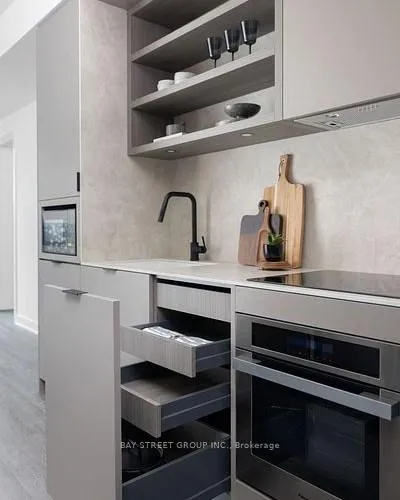 Photo 12 of Unit 1307, 55 Charles Street E, Toronto, Church-Yonge Corridor — HOMEH