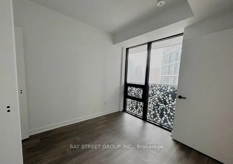 Photo 16 of Unit 1307, 55 Charles Street E, Toronto, Church-Yonge Corridor — HOMEH