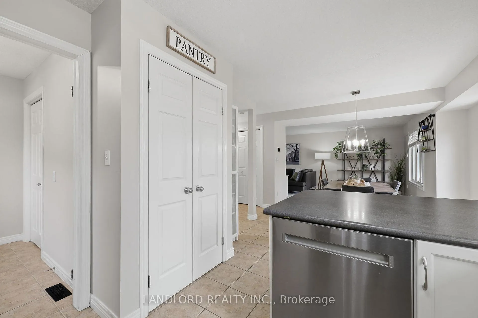 Photo 16 of 16 Windemere Place, St. Thomas — HOMEH