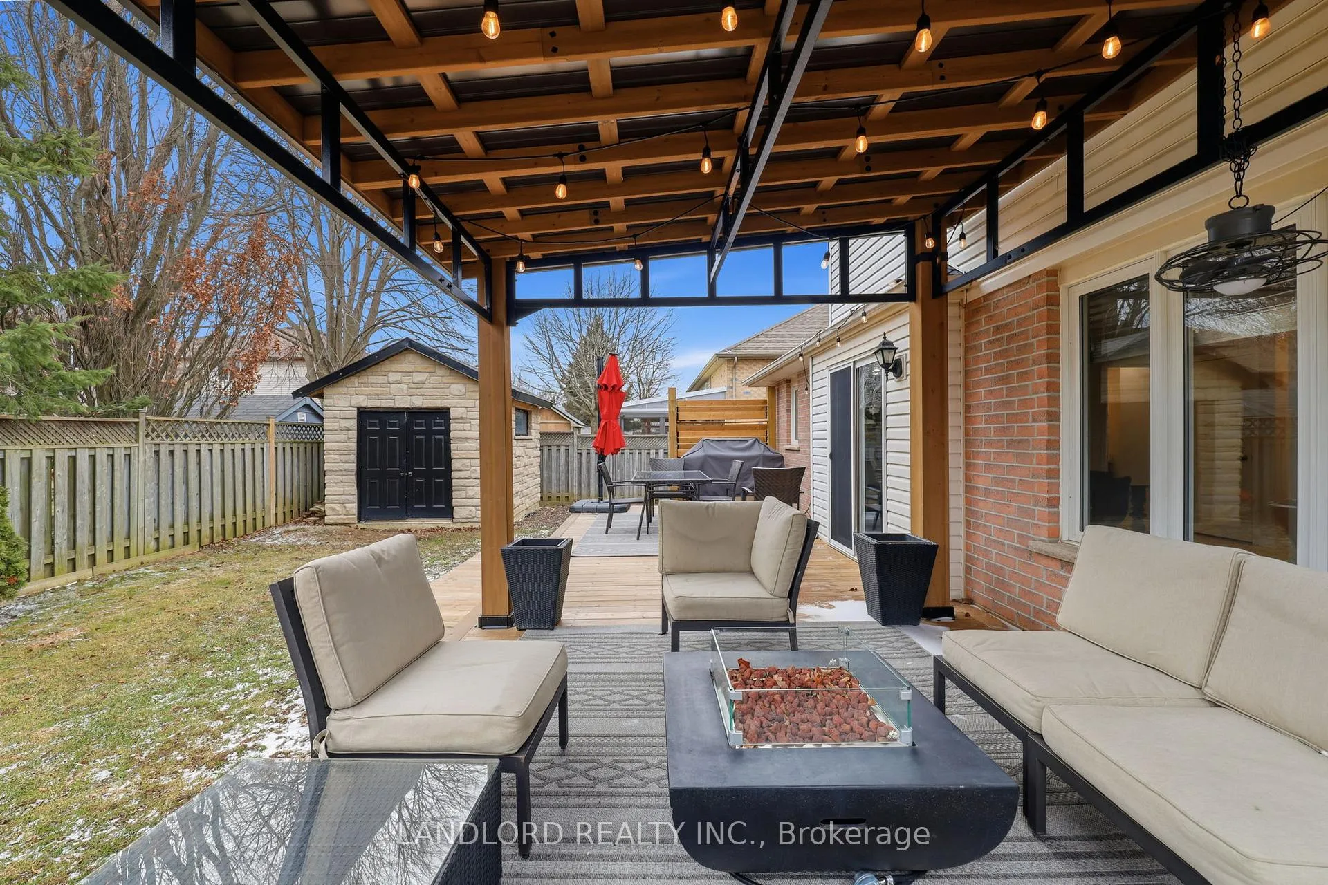 Photo 34 of 16 Windemere Place, St. Thomas — HOMEH