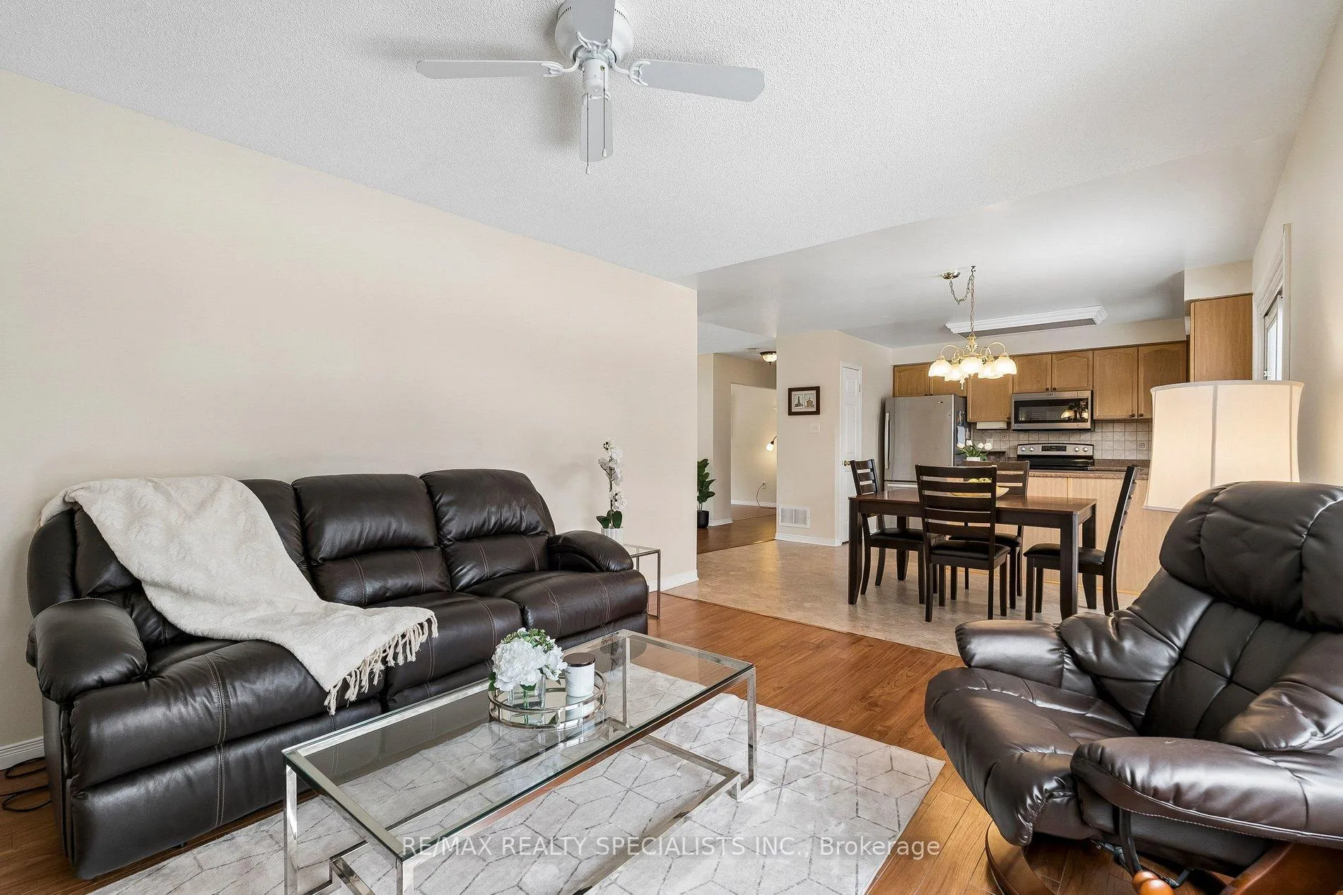 Photo 9 of 6 Silversands Crescent, Wasaga Beach — HOMEH