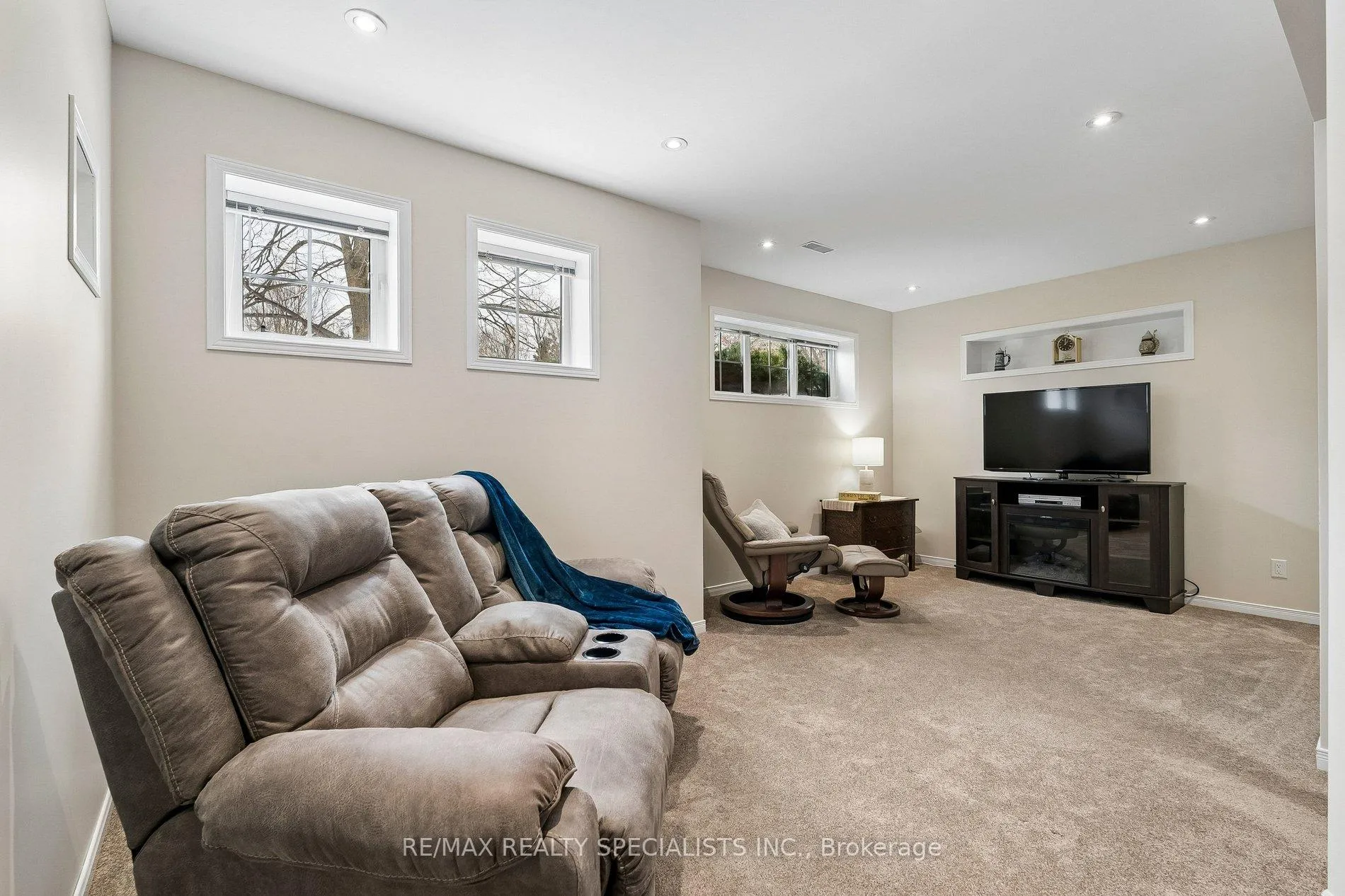 Photo 25 of 6 Silversands Crescent, Wasaga Beach — HOMEH