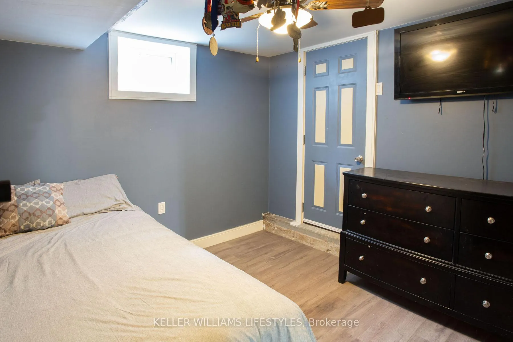 Photo 19 of 22 Charles Street, Thames Centre, Dorchester — HOMEH