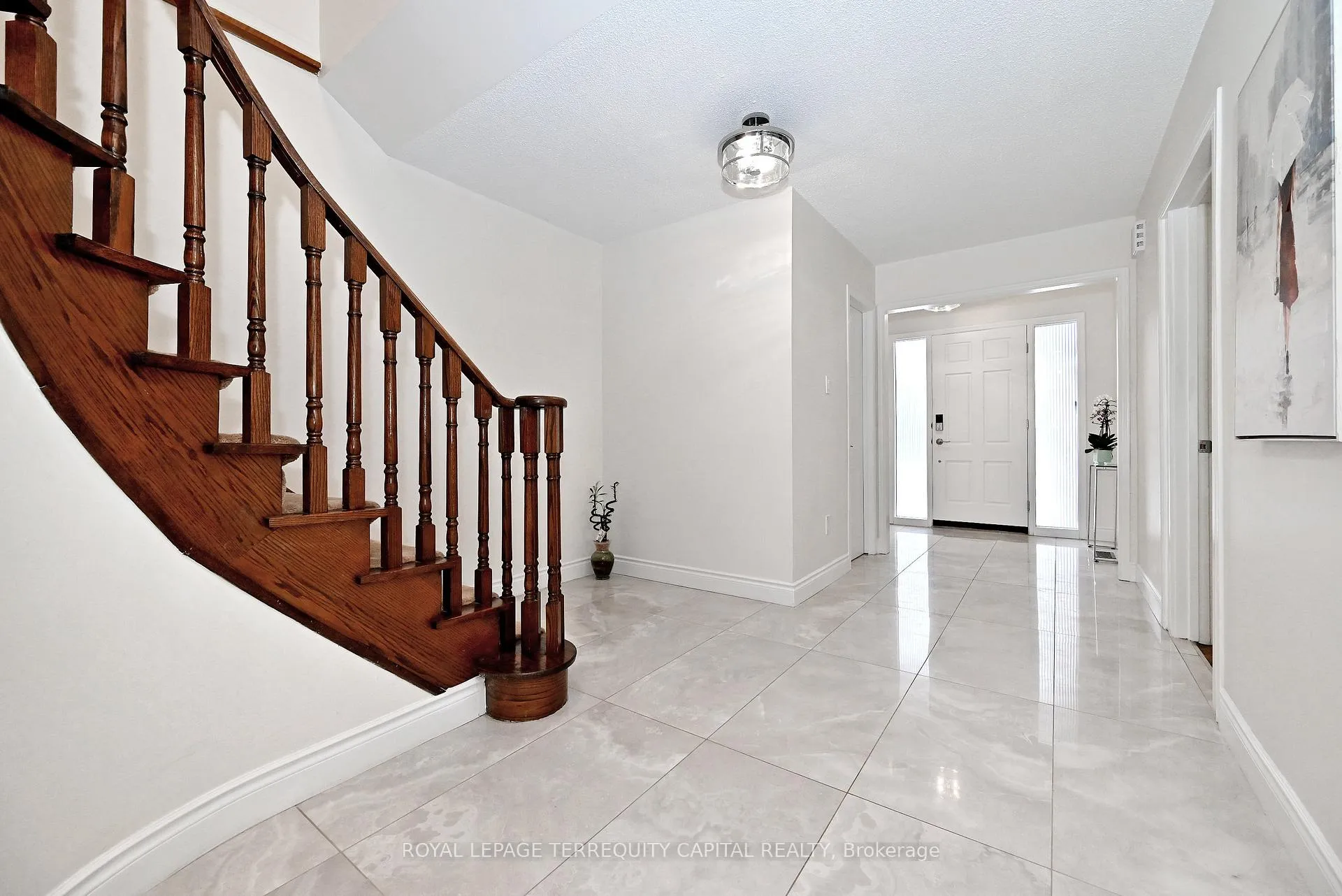 Photo 4 of 69 Wade Gate, Vaughan, Brownridge — HOMEH