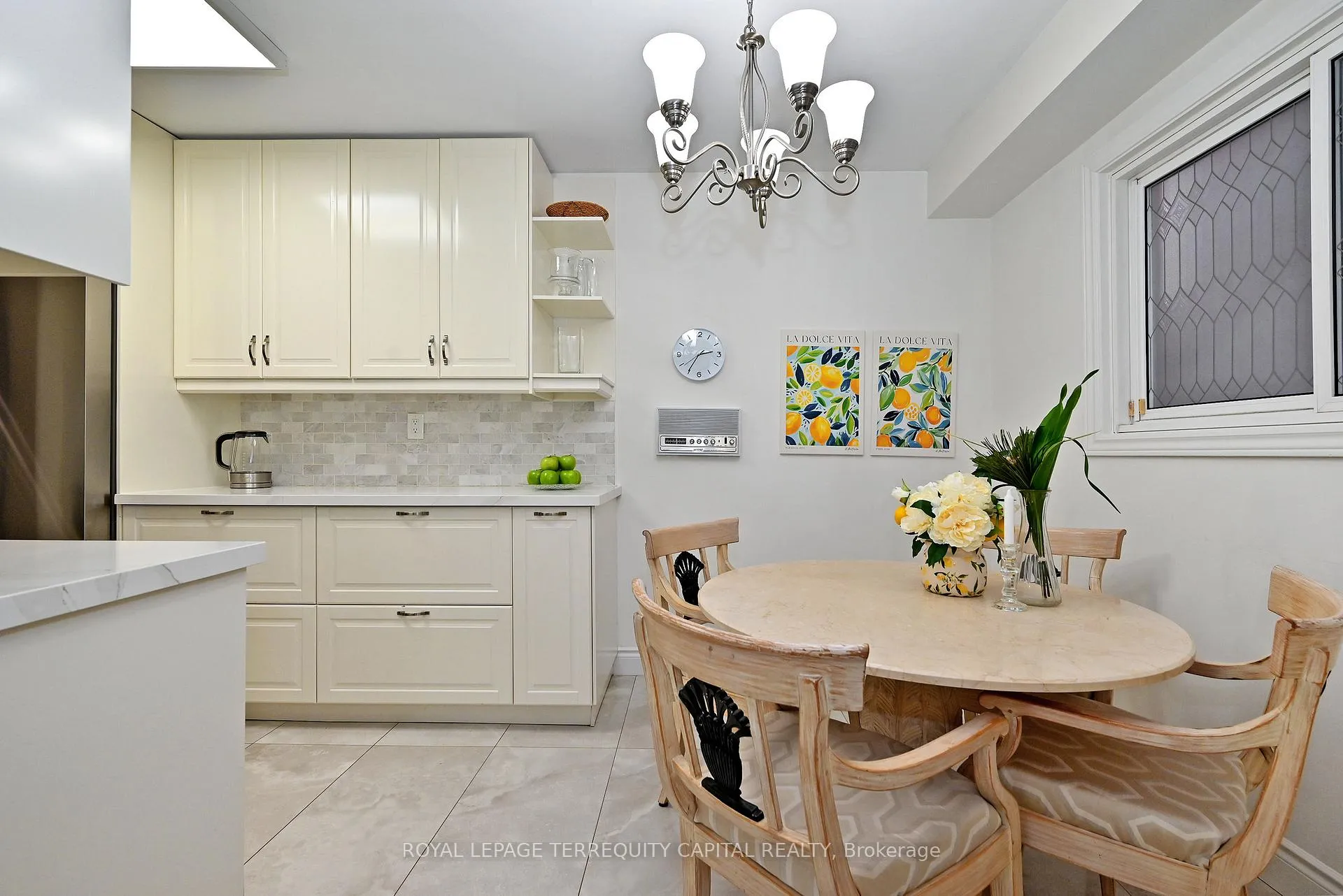 Photo 13 of 69 Wade Gate, Vaughan, Brownridge — HOMEH