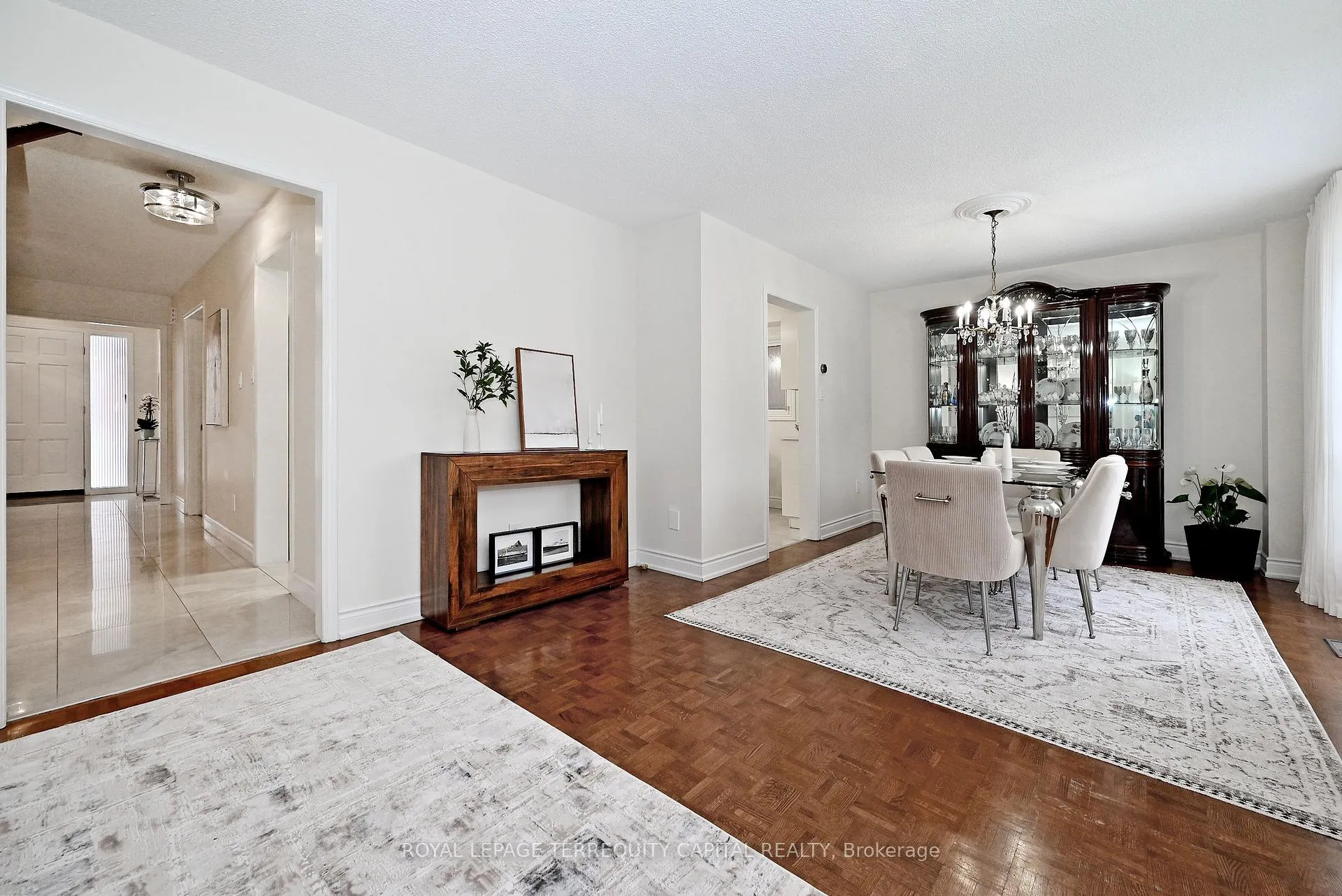 Photo 19 of 69 Wade Gate, Vaughan, Brownridge — HOMEH