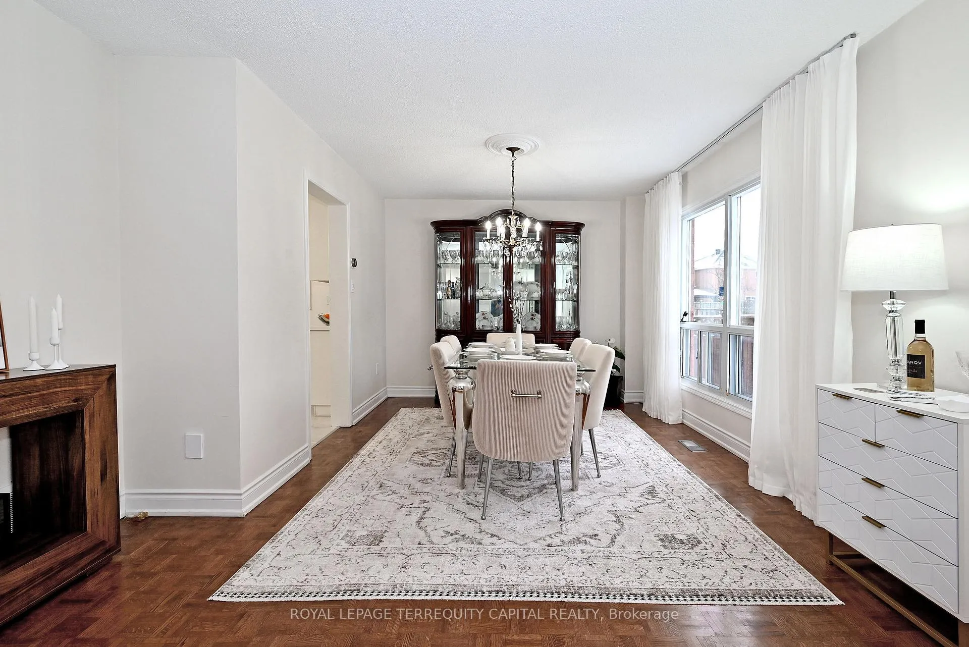 Photo 20 of 69 Wade Gate, Vaughan, Brownridge — HOMEH