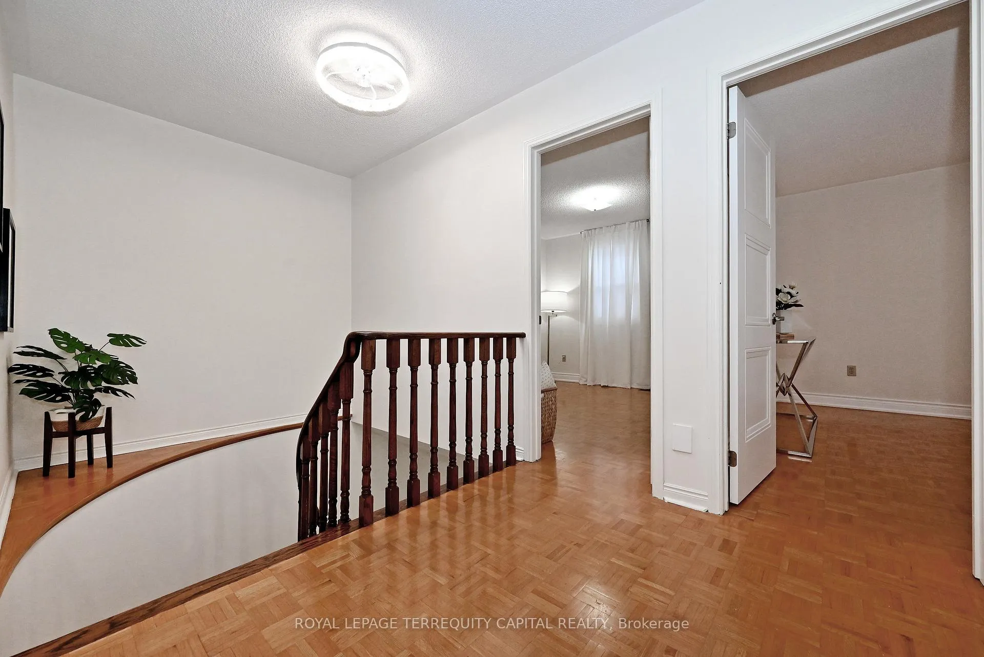 Photo 26 of 69 Wade Gate, Vaughan, Brownridge — HOMEH