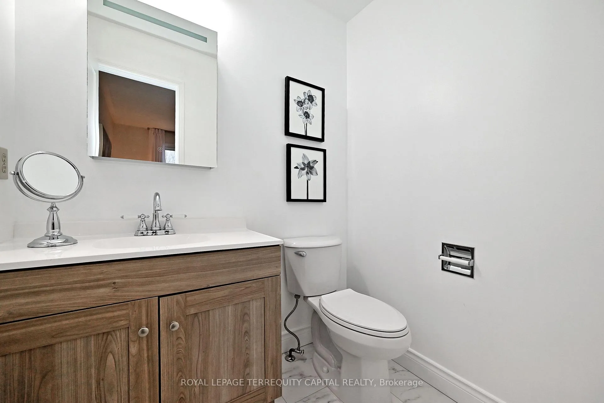 Photo 30 of 69 Wade Gate, Vaughan, Brownridge — HOMEH