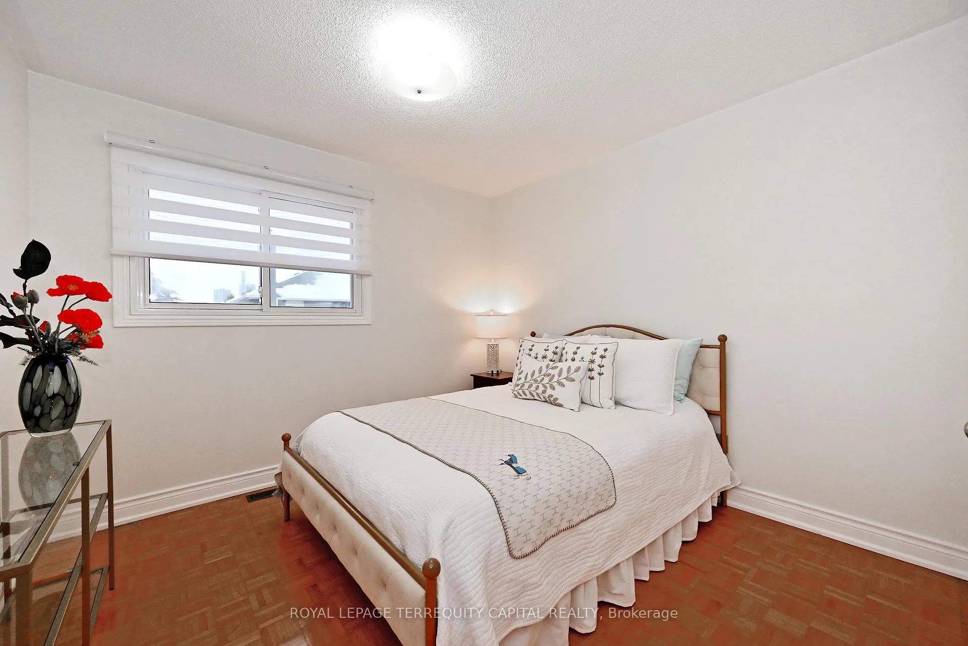 Photo 33 of 69 Wade Gate, Vaughan, Brownridge — HOMEH