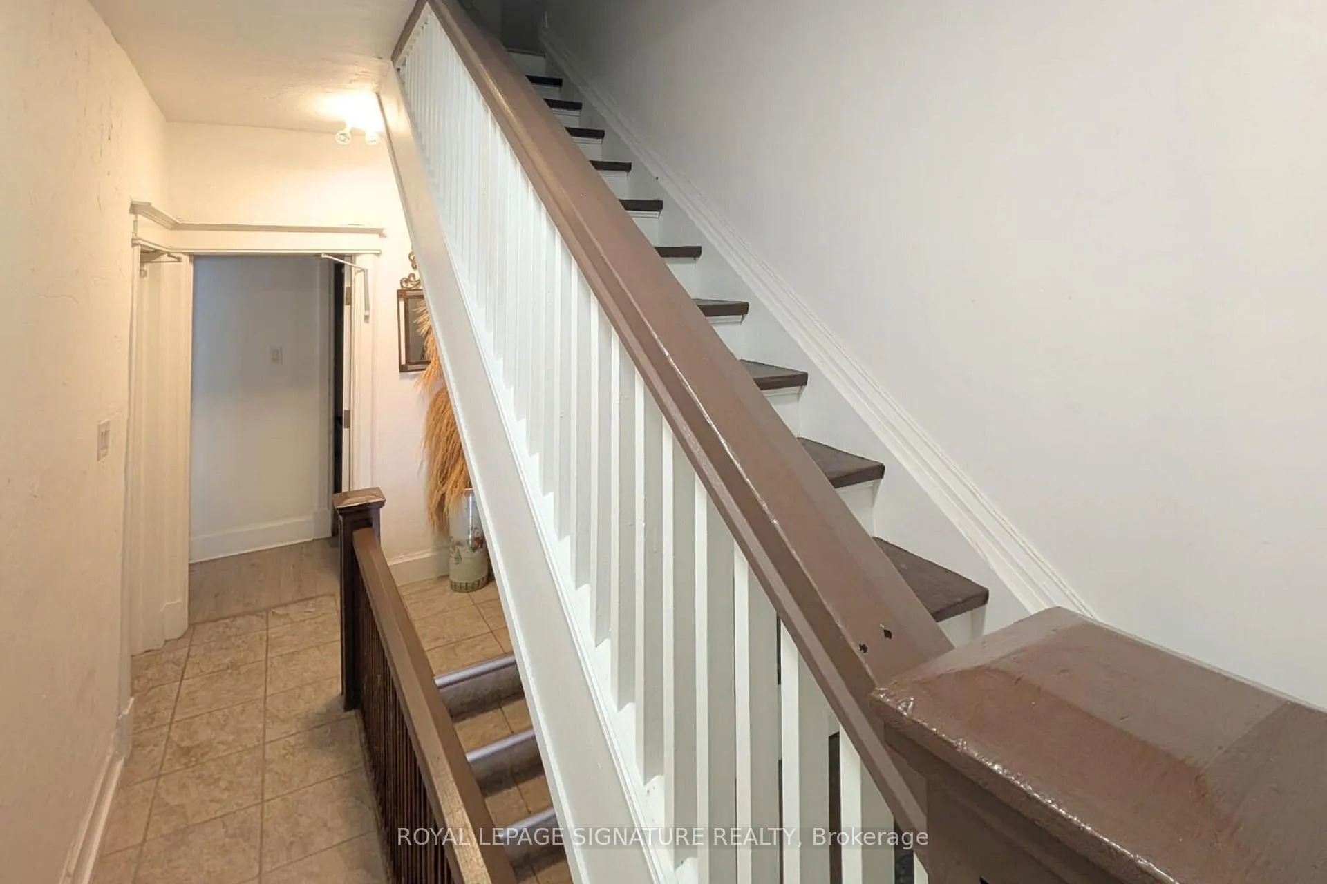 Photo 3 of Unit 3rd Floor, 784 College Street, Toronto, Palmerston-Little Italy — HOMEH
