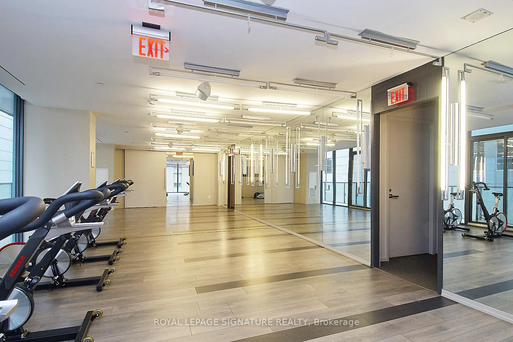 Photo 24 of Unit 2007, 101 Peter Street, Toronto, Waterfront Communities — HOMEH