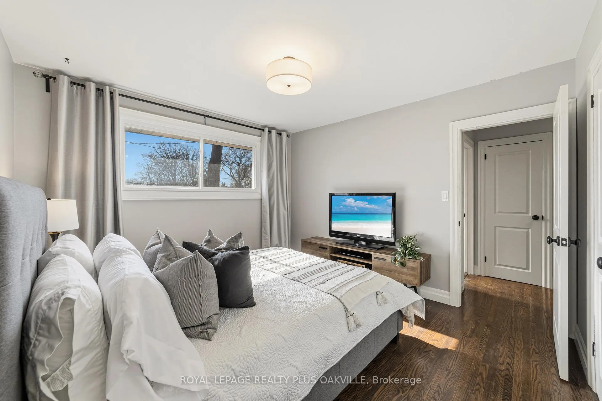Photo 24 of 5210 Meadowhill Road, Burlington, Appleby — HOMEH