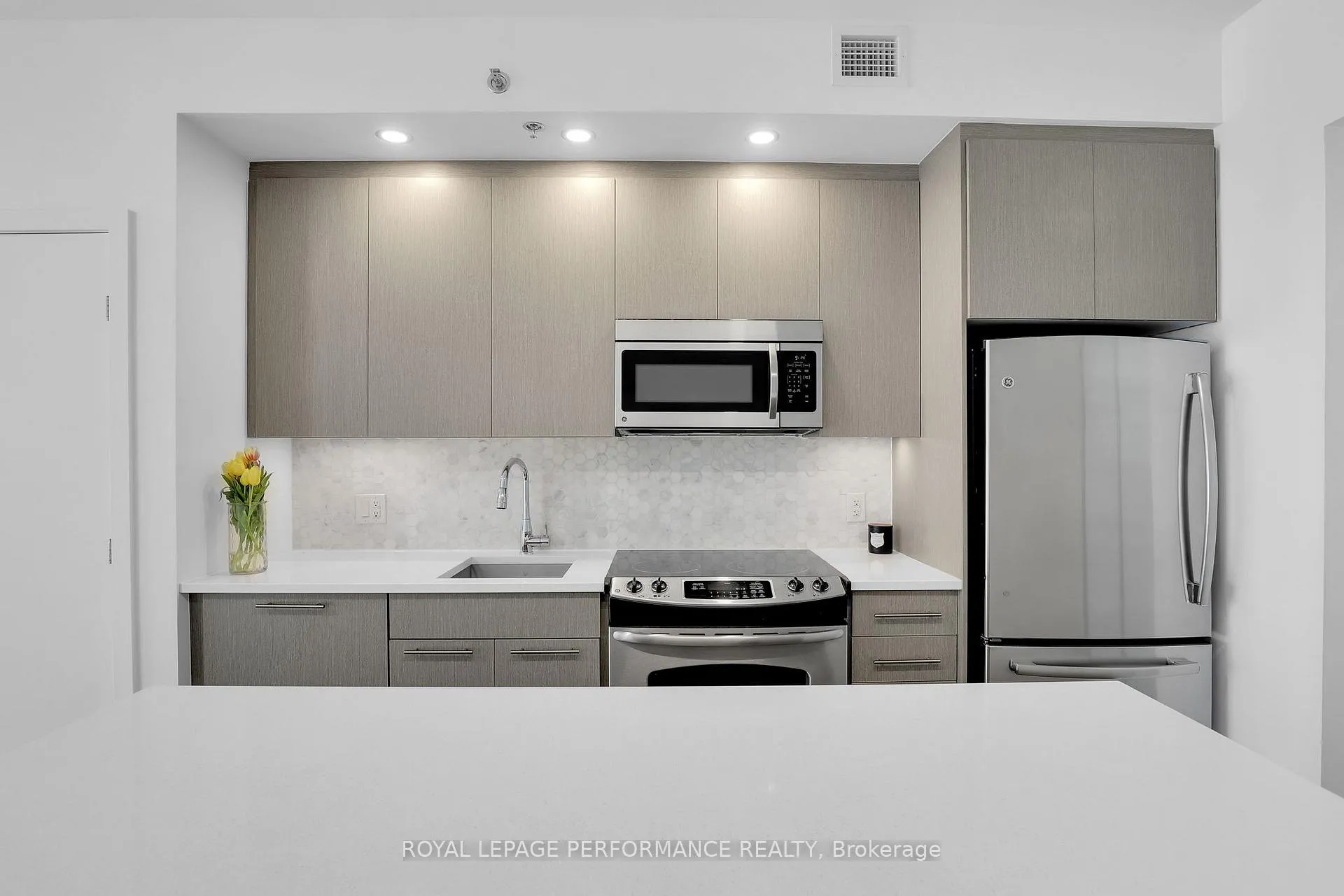 Photo 5 of Unit 413, 88 Richmond Road, Ottawa, Westboro/Hampton Park — HOMEH