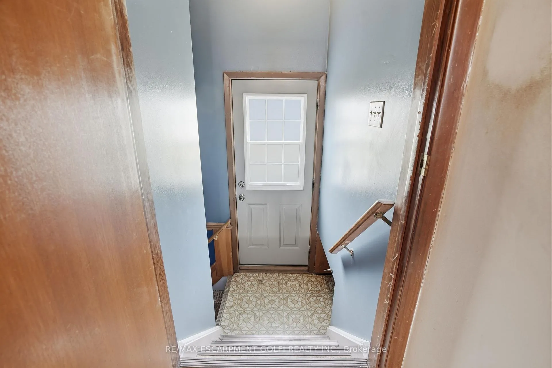 Photo 21 of 651 Niagara Street, St. Catharines, Vine/Linwell — HOMEH