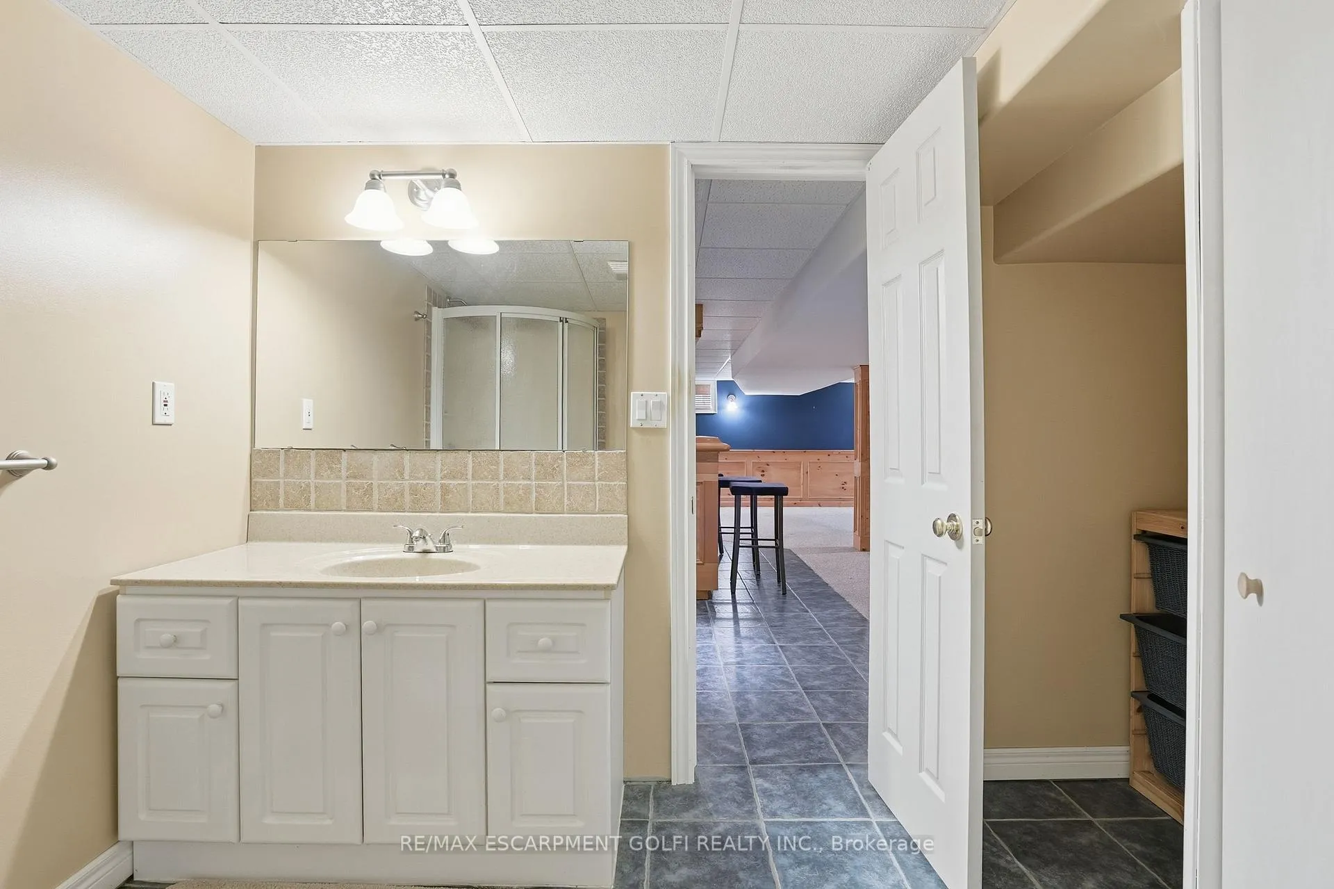 Photo 26 of 651 Niagara Street, St. Catharines, Vine/Linwell — HOMEH