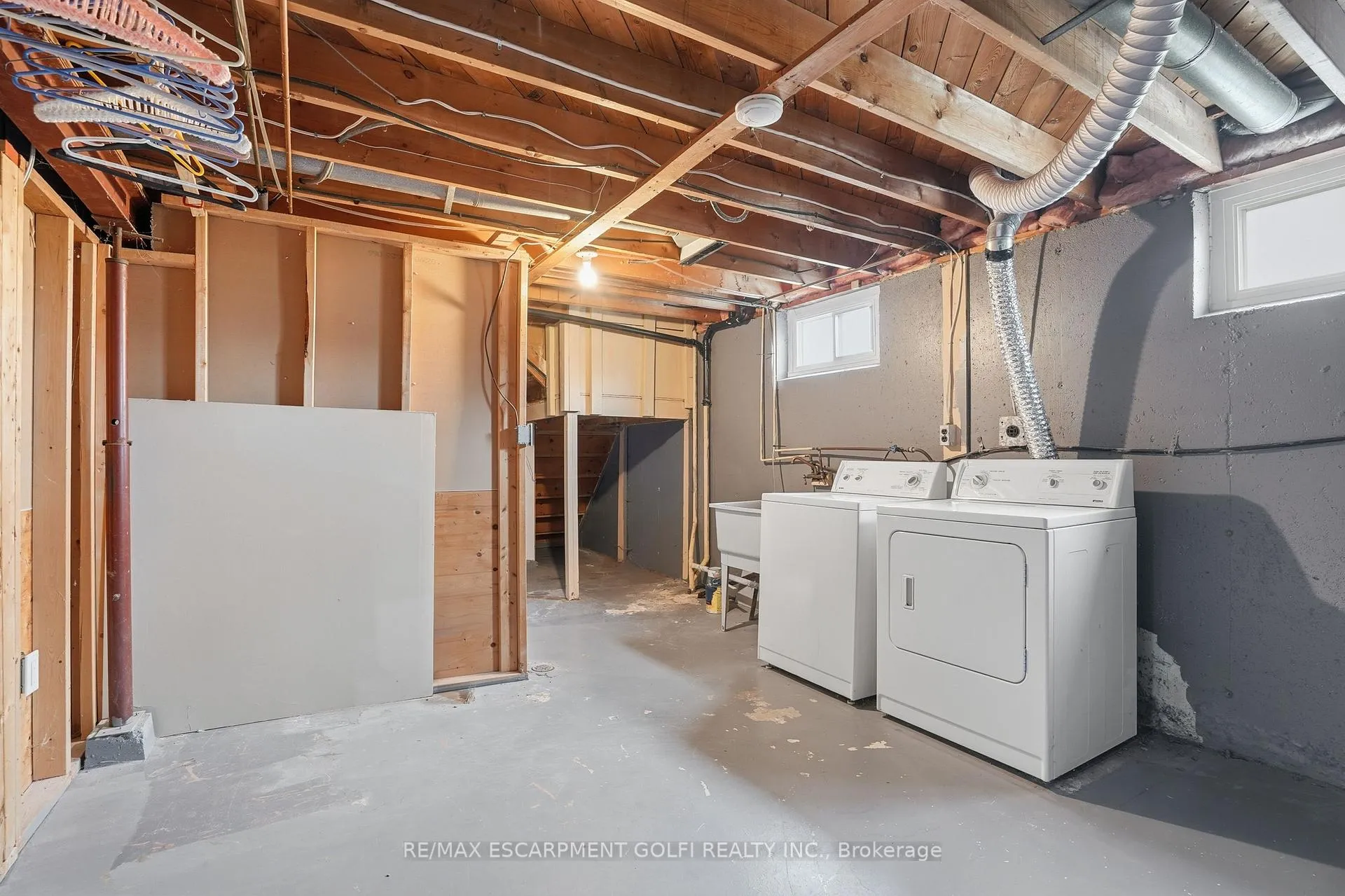 Photo 28 of 651 Niagara Street, St. Catharines, Vine/Linwell — HOMEH