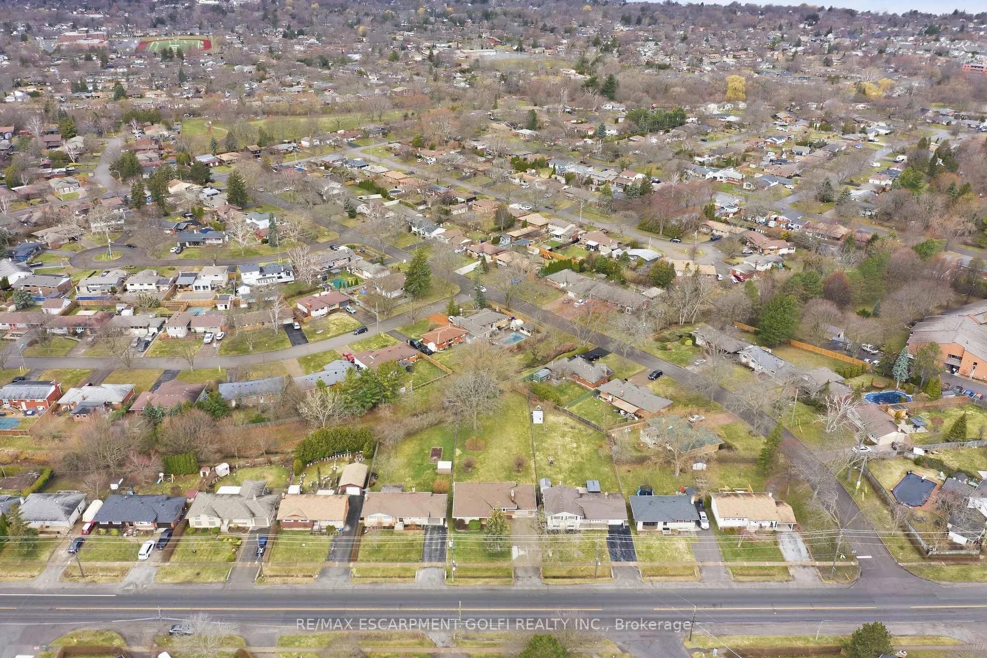 Photo 34 of 651 Niagara Street, St. Catharines, Vine/Linwell — HOMEH