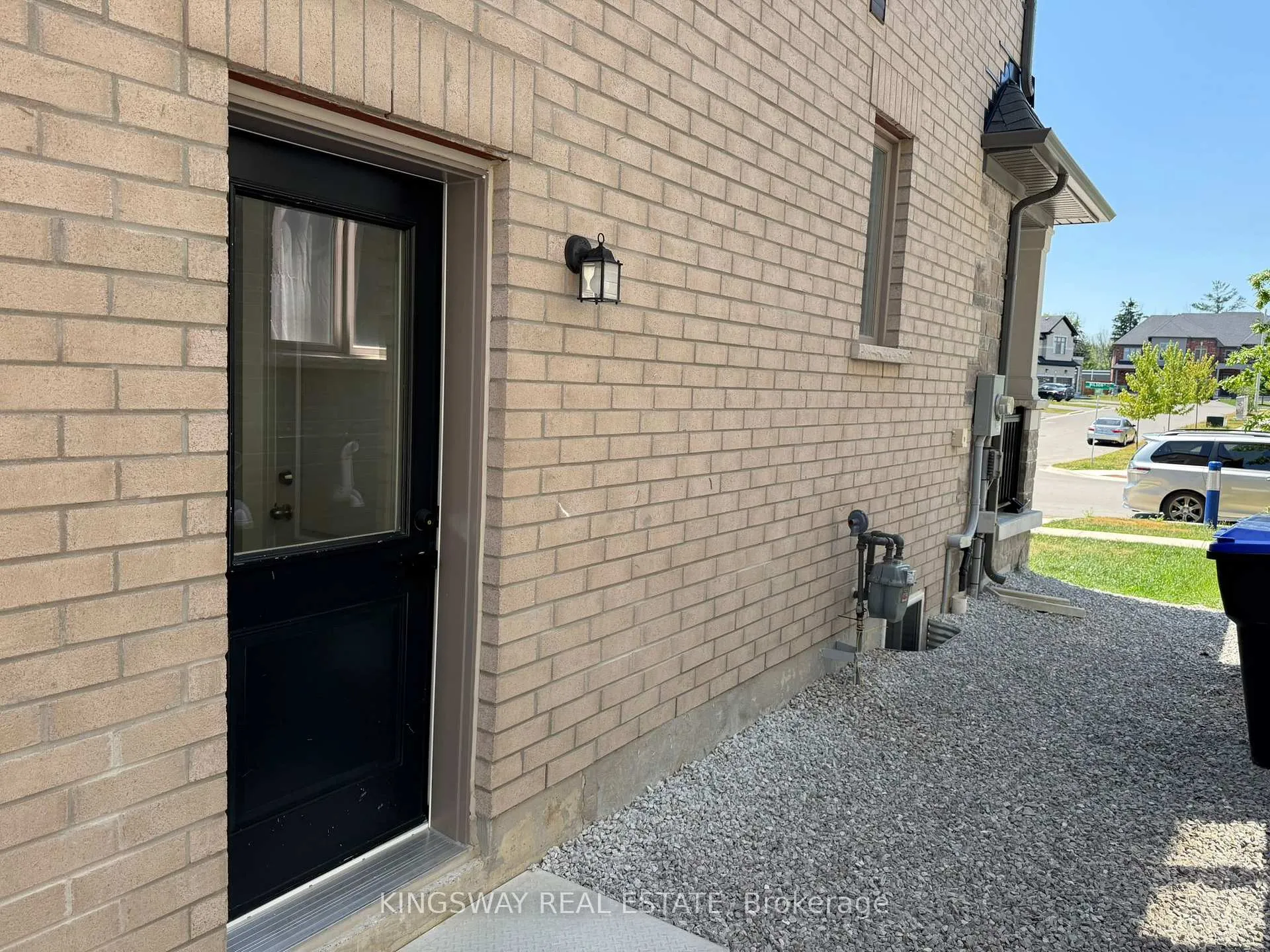 Photo 2 of 2111 Wilson Street, Innisfil, Alcona — HOMEH