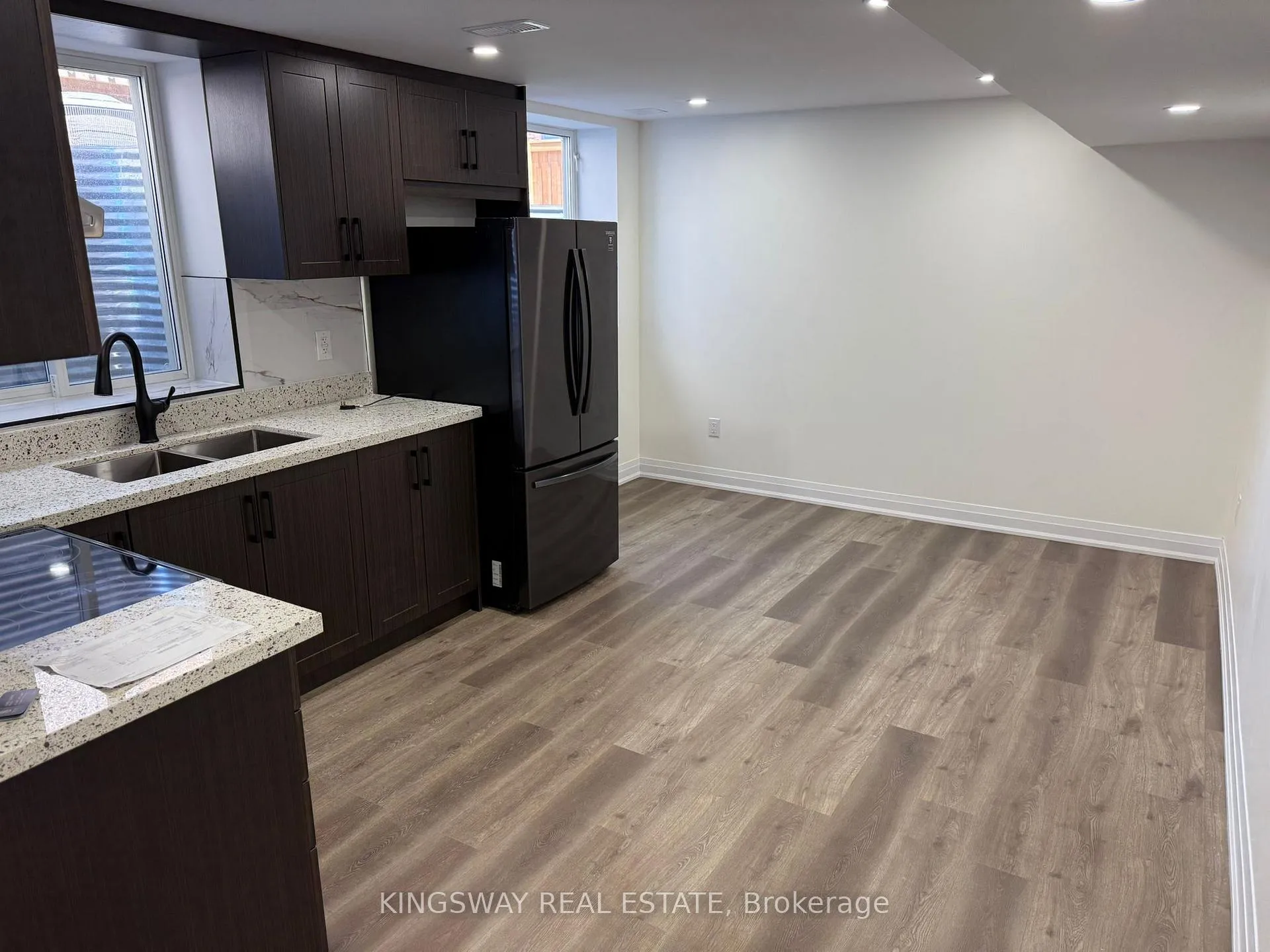 Photo 13 of 2111 Wilson Street, Innisfil, Alcona — HOMEH