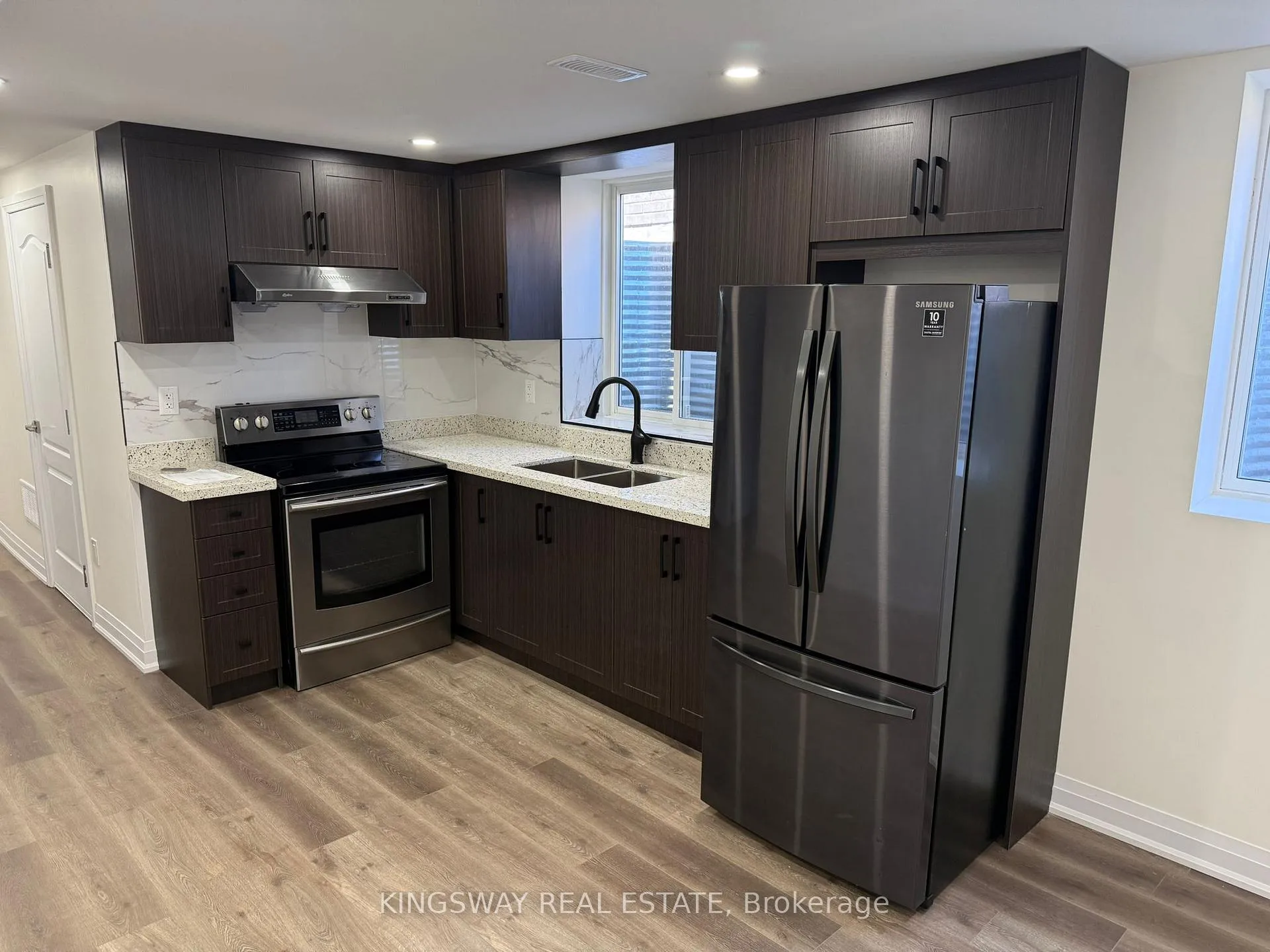 Photo 15 of 2111 Wilson Street, Innisfil, Alcona — HOMEH