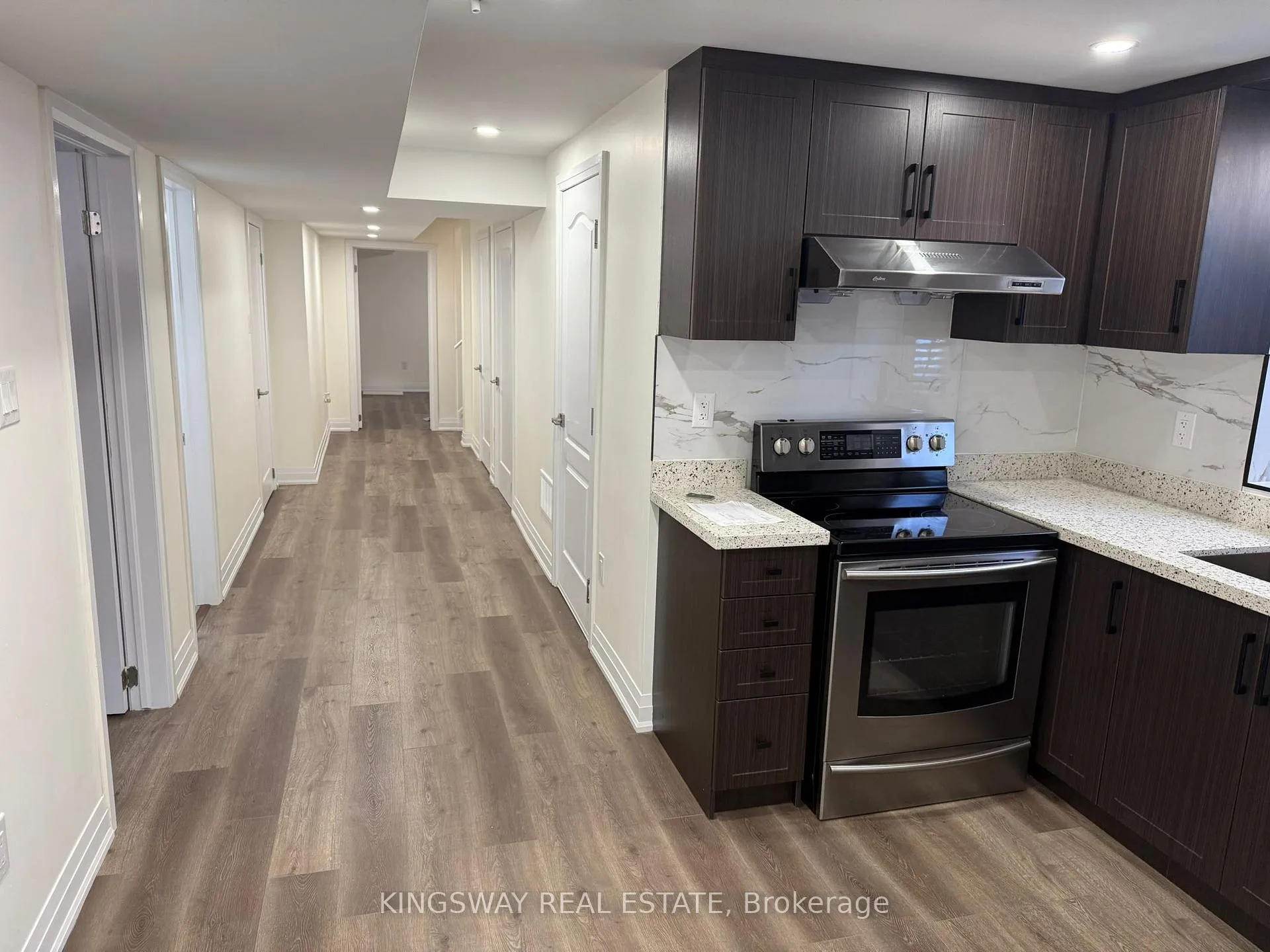 Photo 16 of 2111 Wilson Street, Innisfil, Alcona — HOMEH