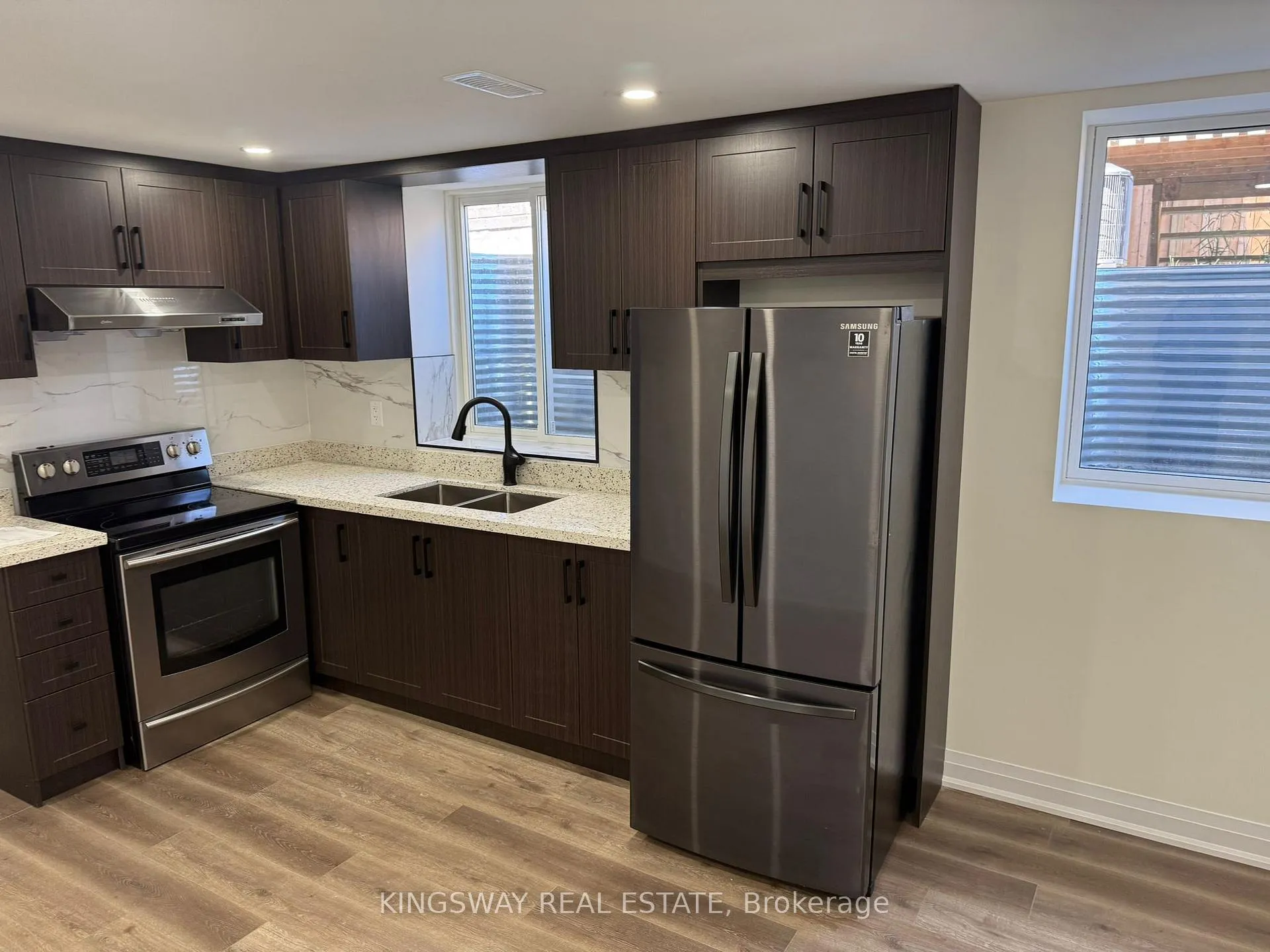 Photo 18 of 2111 Wilson Street, Innisfil, Alcona — HOMEH