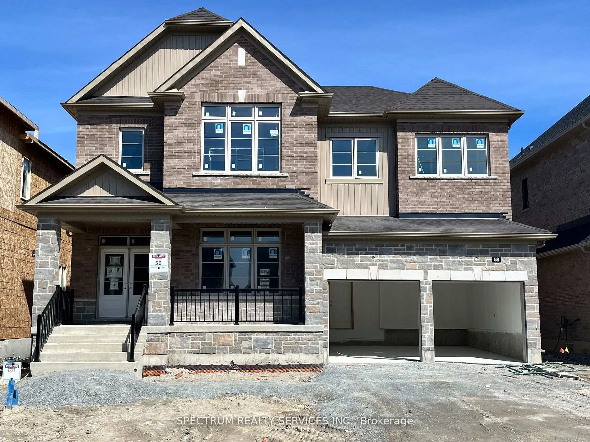 Photo 2 of 58 Bud Leggett Crescent, Georgina, Keswick South — HOMEH