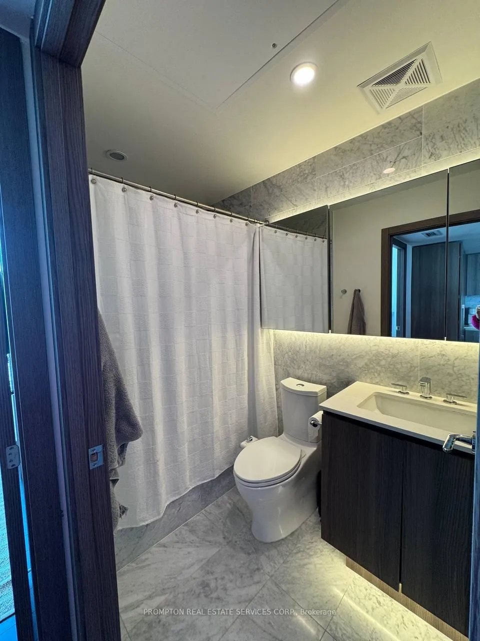 Photo 17 of Unit 3510, 17 Bathurst Street, Toronto, Waterfront Communities — HOMEH