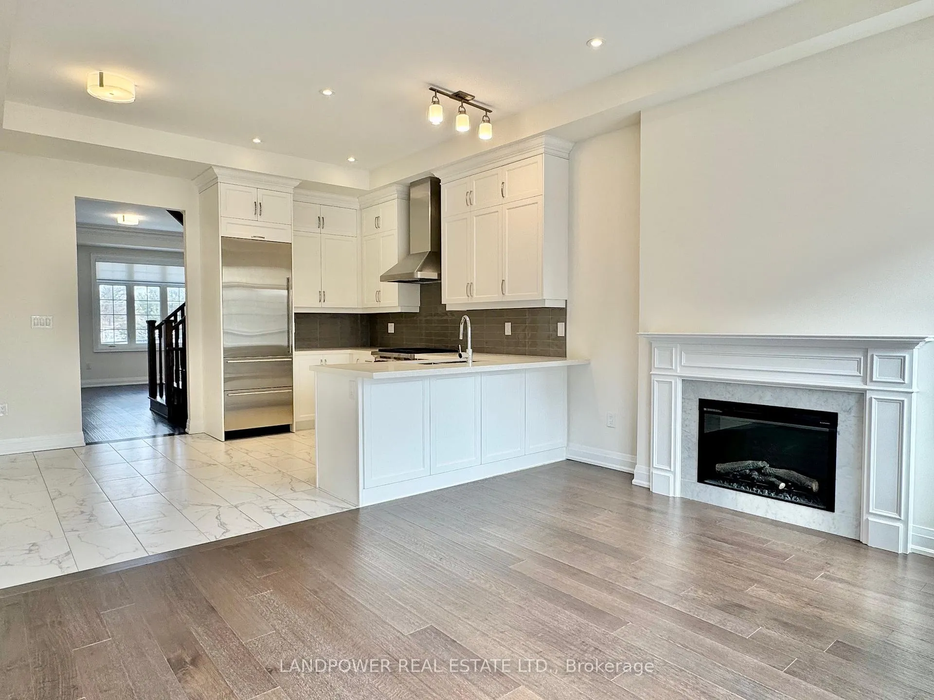 Photo 4 of 4181 Major Mackenzie Drive E, Markham, Angus Glen — HOMEH
