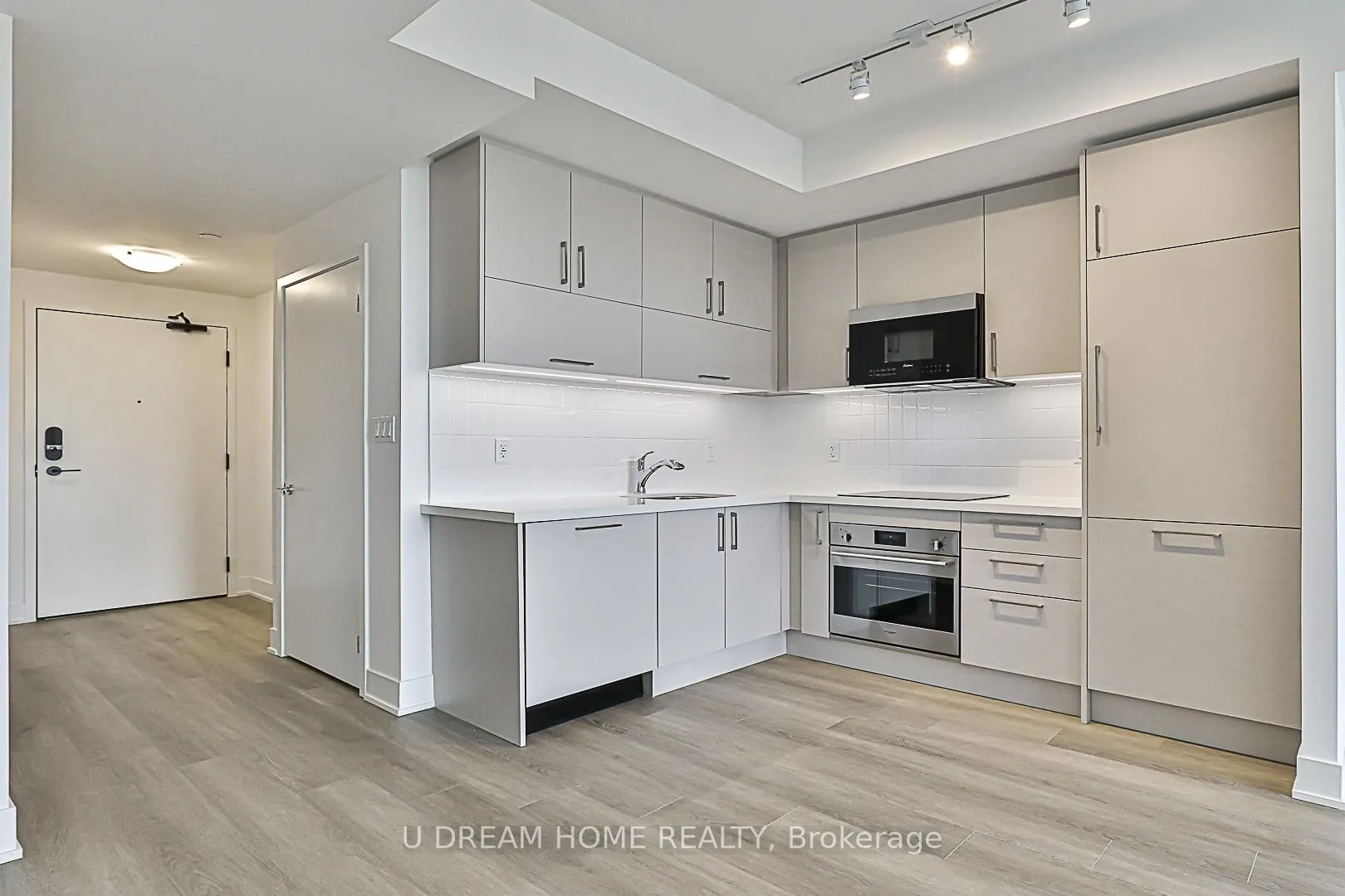 Photo 7 of Unit 512, 38 Andre De Grasse Street, Markham, Unionville — HOMEH