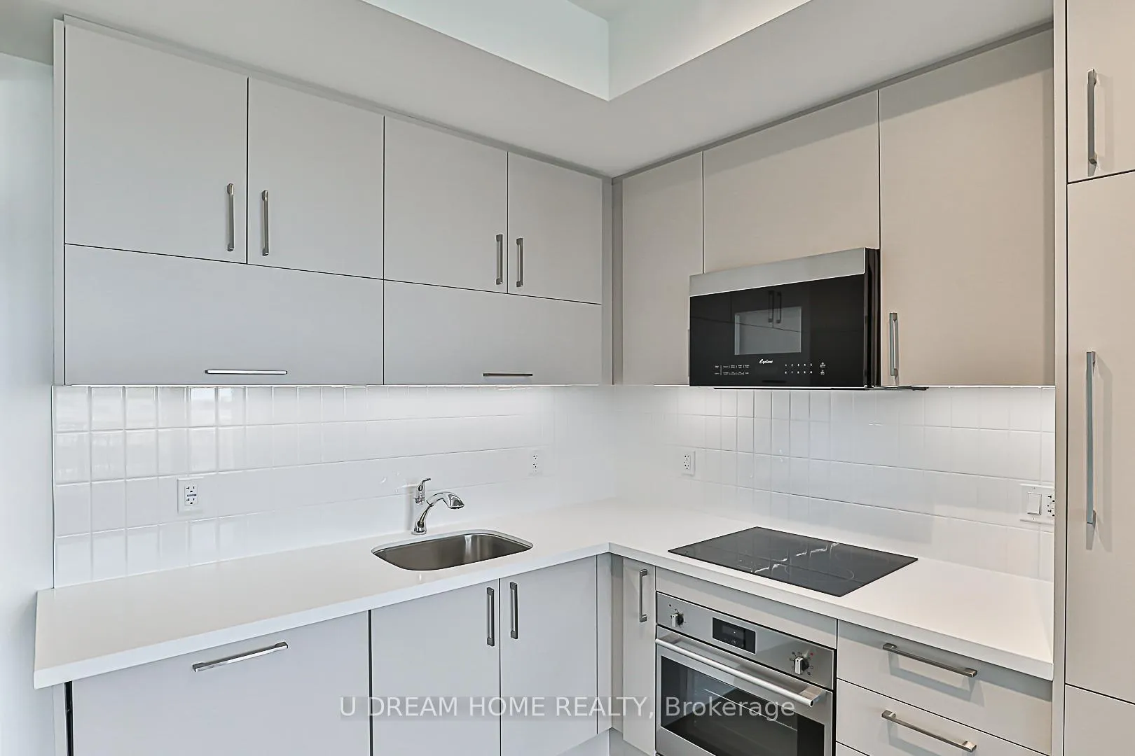 Photo 10 of Unit 512, 38 Andre De Grasse Street, Markham, Unionville — HOMEH