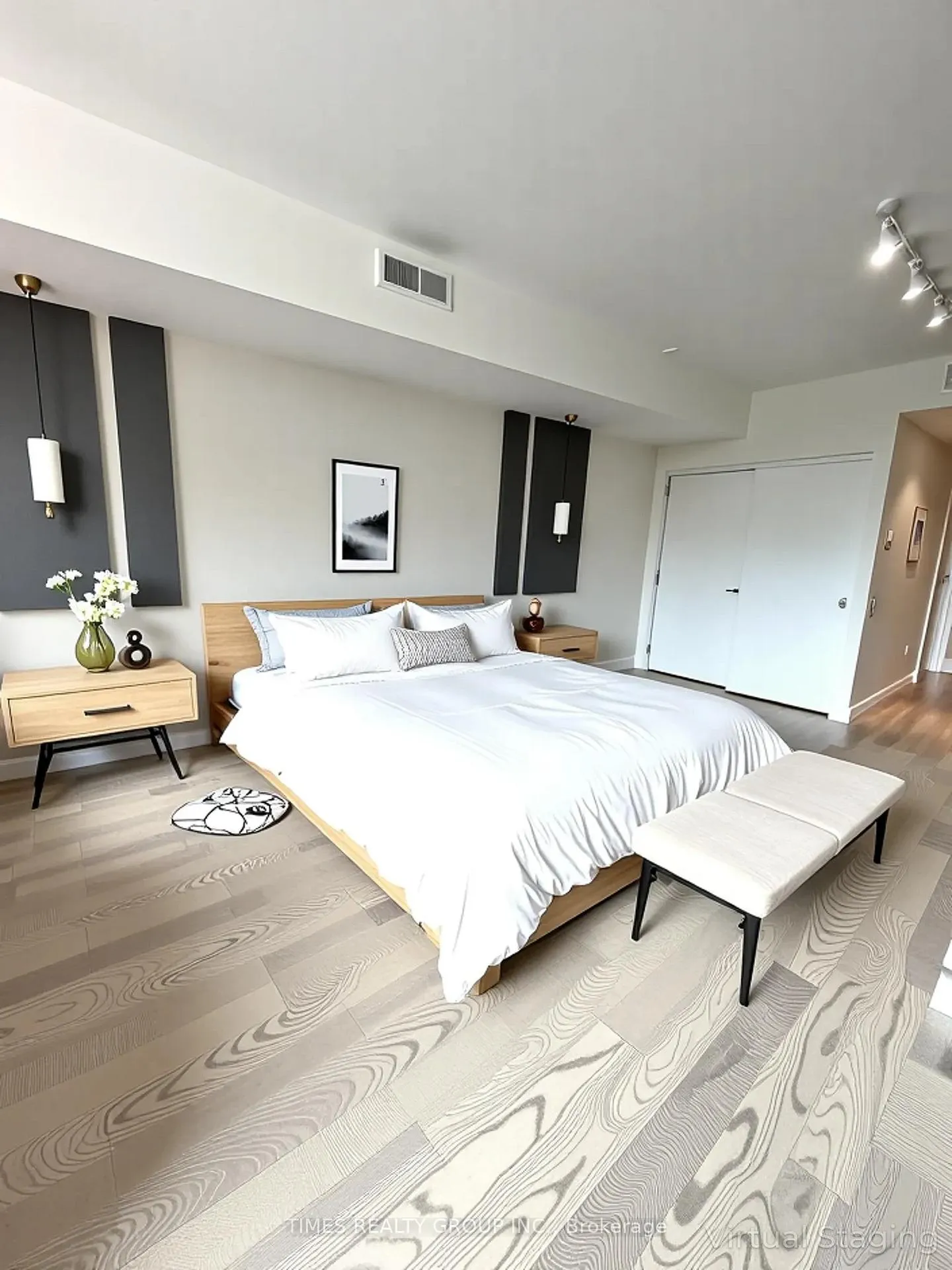 Photo 1 of Unit 607, 60 Colborne Street, Toronto, Church-Yonge Corridor — HOMEH