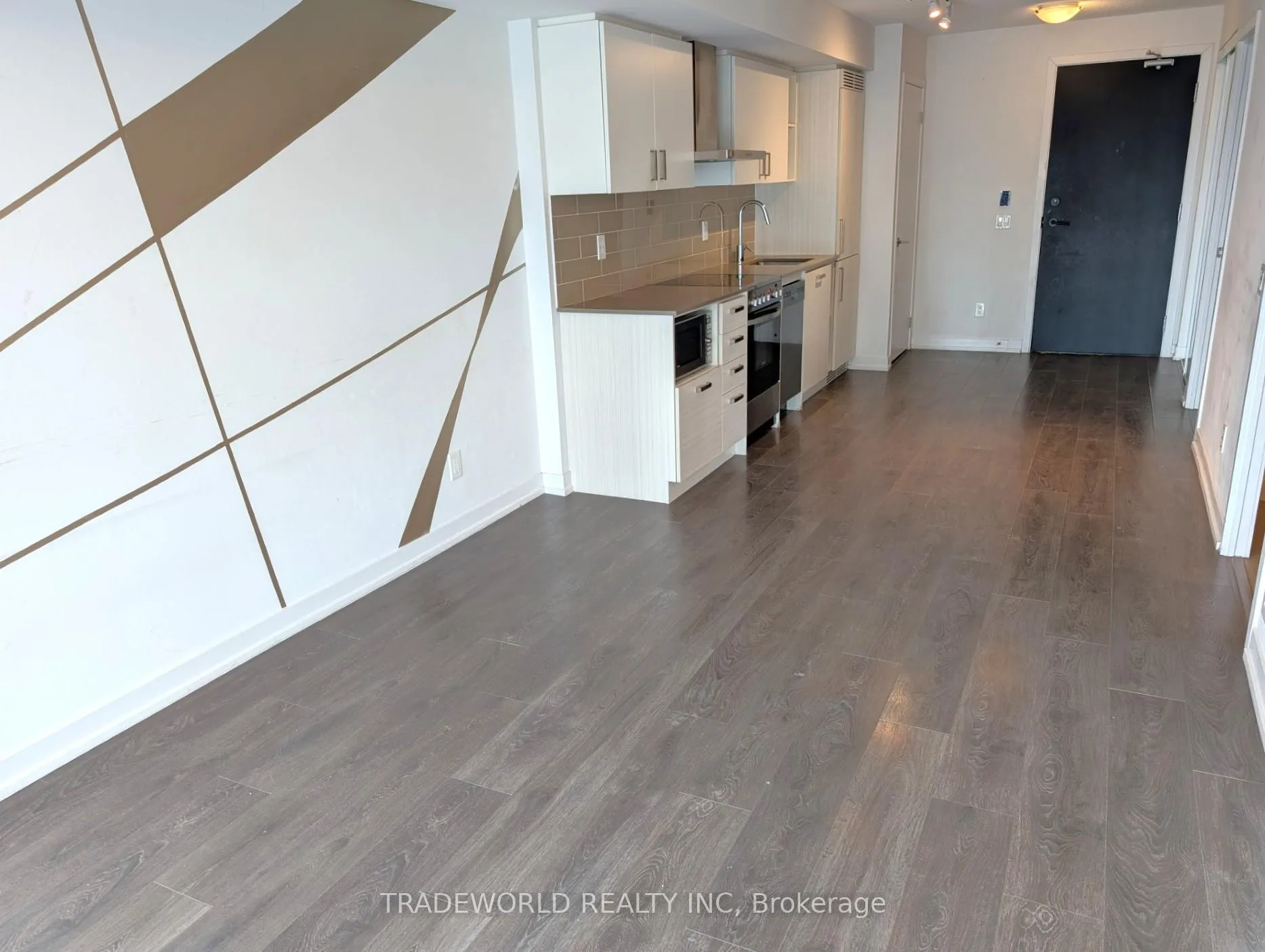 Photo 4 of Unit 1209, 125 Redpath Avenue, Toronto, Mount Pleasant West — HOMEH