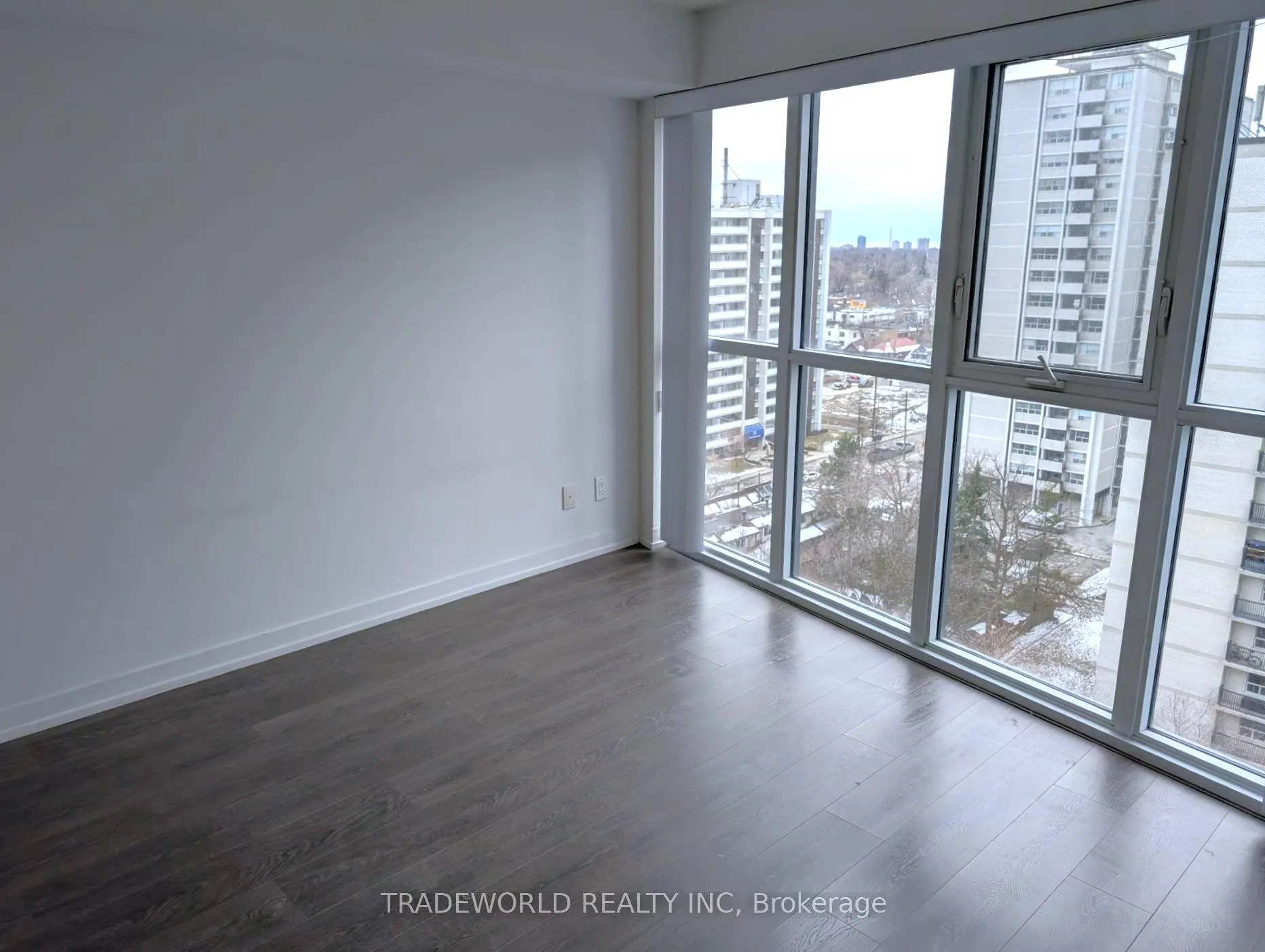 Photo 7 of Unit 1209, 125 Redpath Avenue, Toronto, Mount Pleasant West — HOMEH