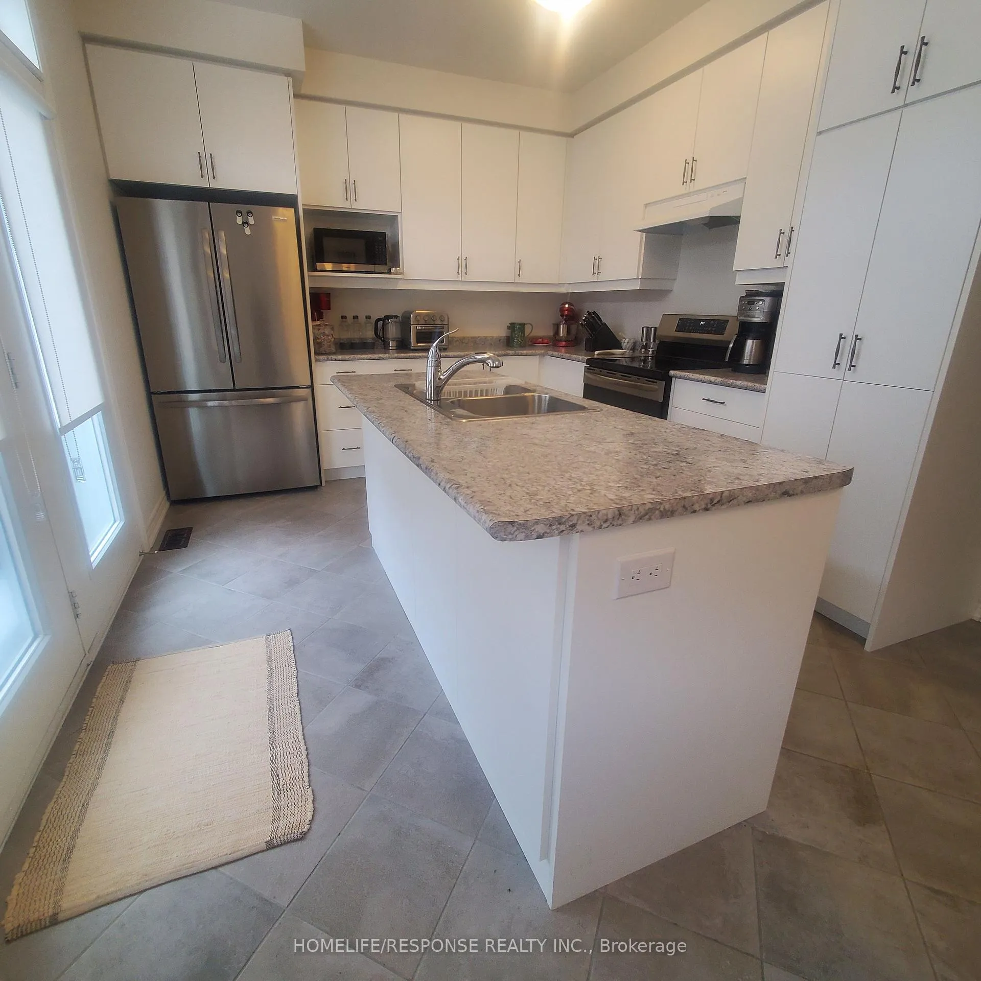 Photo 7 of 288 Skinner Road, Hamilton, Waterdown — HOMEH