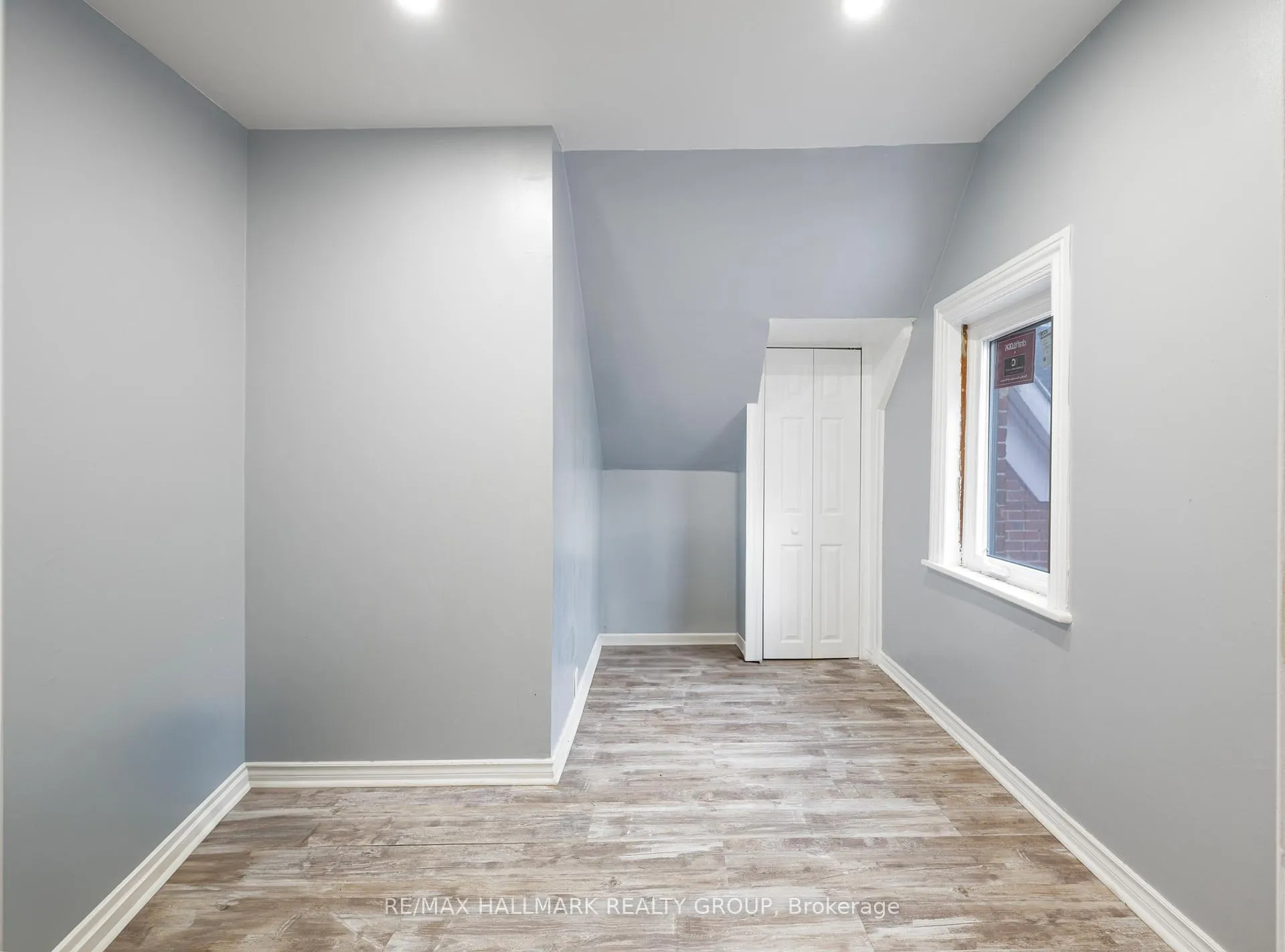 Photo 2 of Unit 1, 5561 Manotick Main Street, Ottawa, Manotick Village & Manotick Estates — HOMEH
