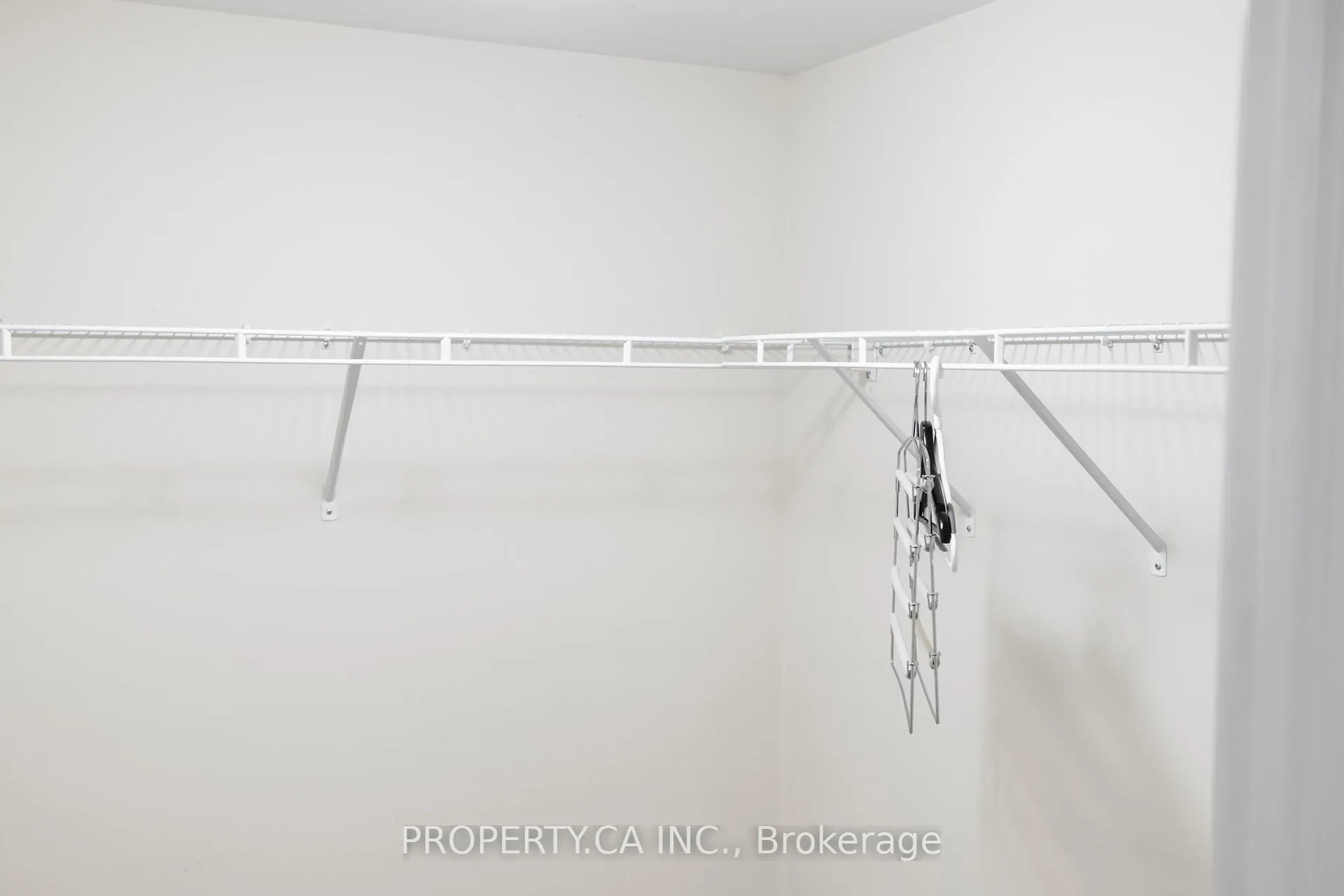 Photo 18 of Unit Lower, 70 Grand Trunk Avenue, Vaughan, Patterson — HOMEH