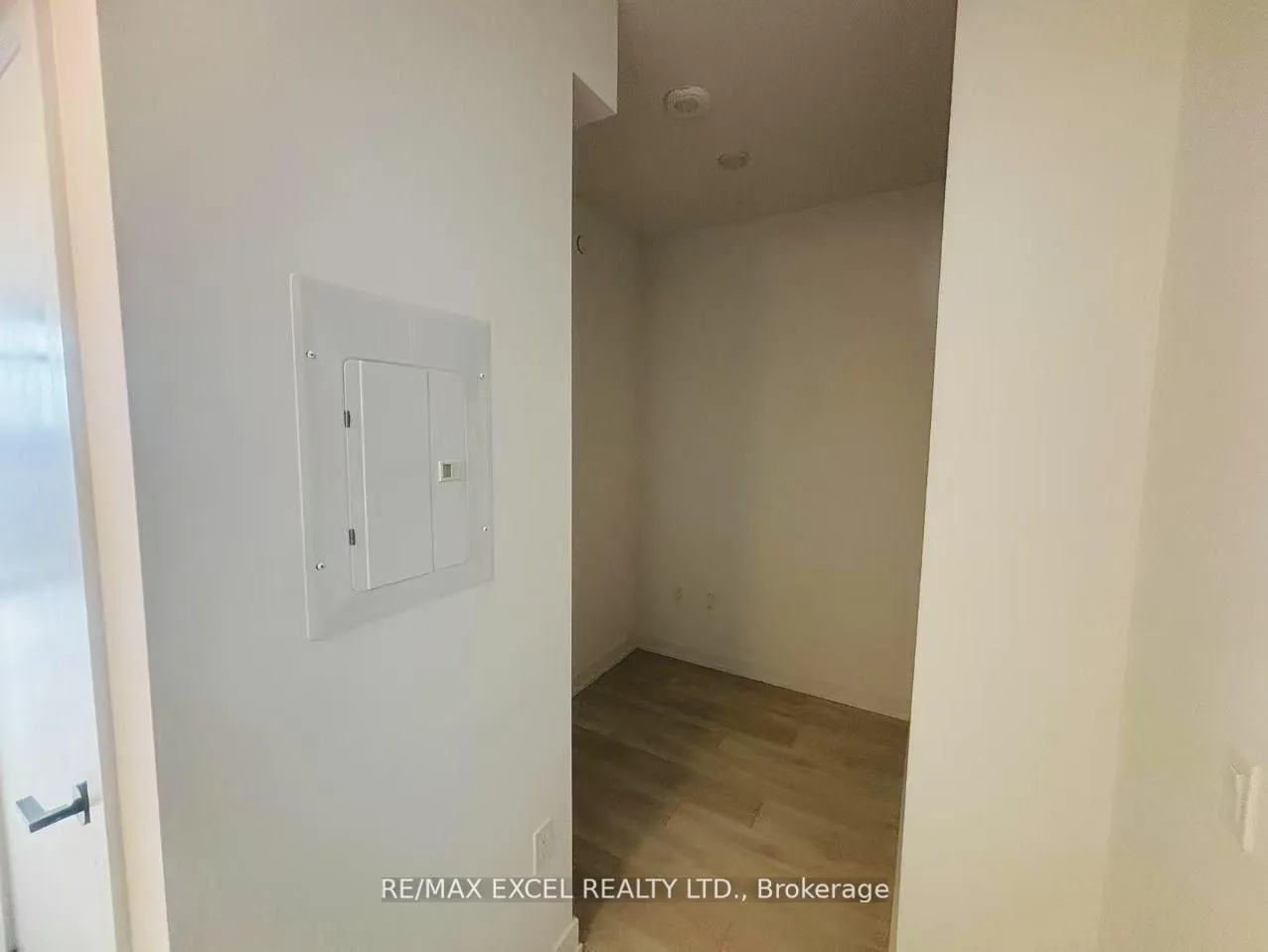 Photo 18 of Unit 3404S, 127 Broadway Avenue, Toronto, Mount Pleasant West — HOMEH